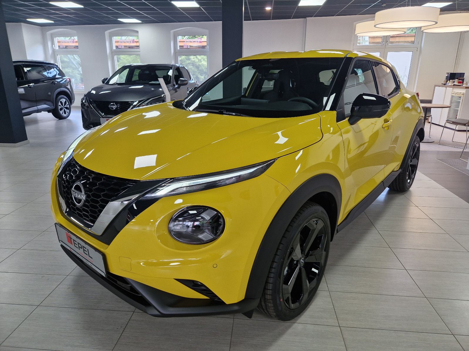 Fahrzeugabbildung Nissan JUKE 1.0 DIG-T TEKNA