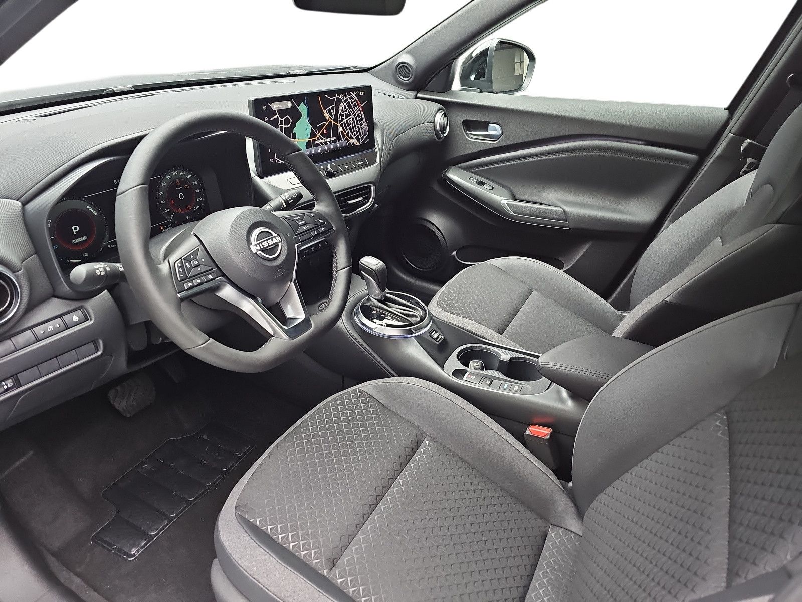 Fahrzeugabbildung Nissan JUKE 1.6 Hybrid N-CONNECTA