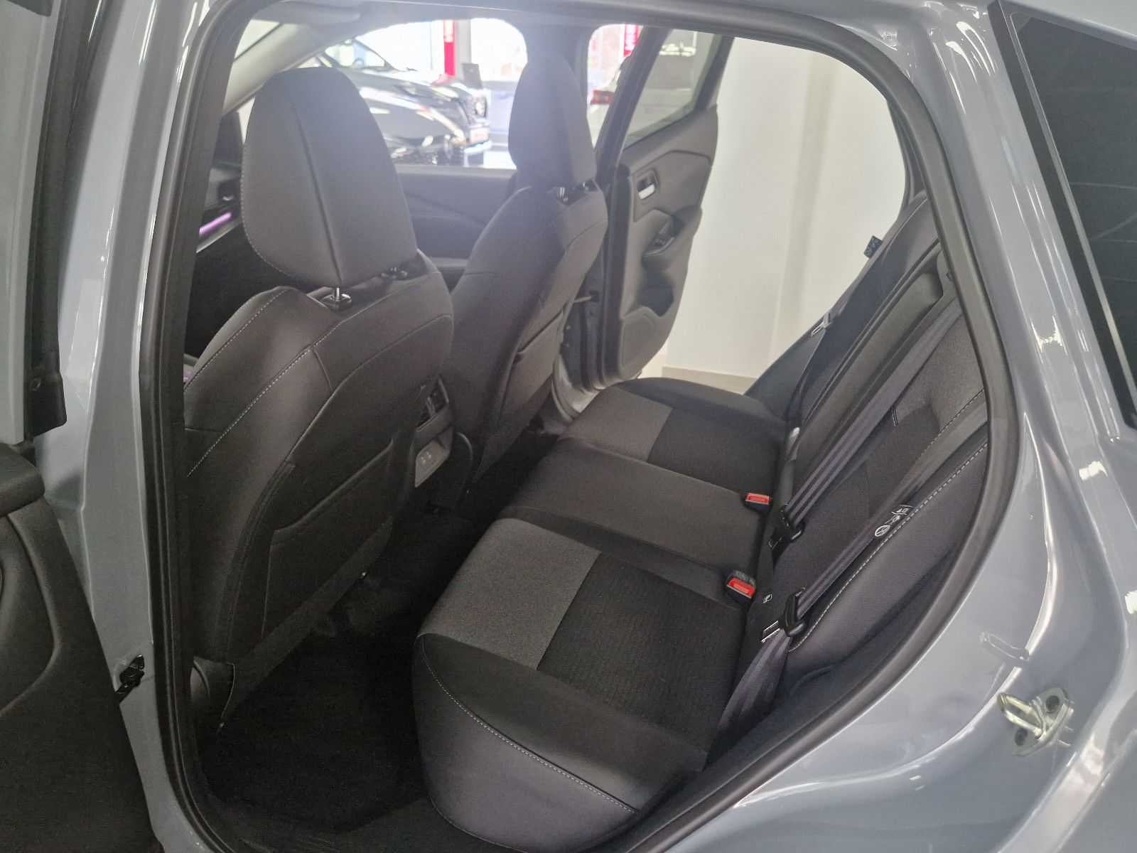 Fahrzeugabbildung Nissan QASHQAI 1.5 VC-T e-Power N-CONNECTA