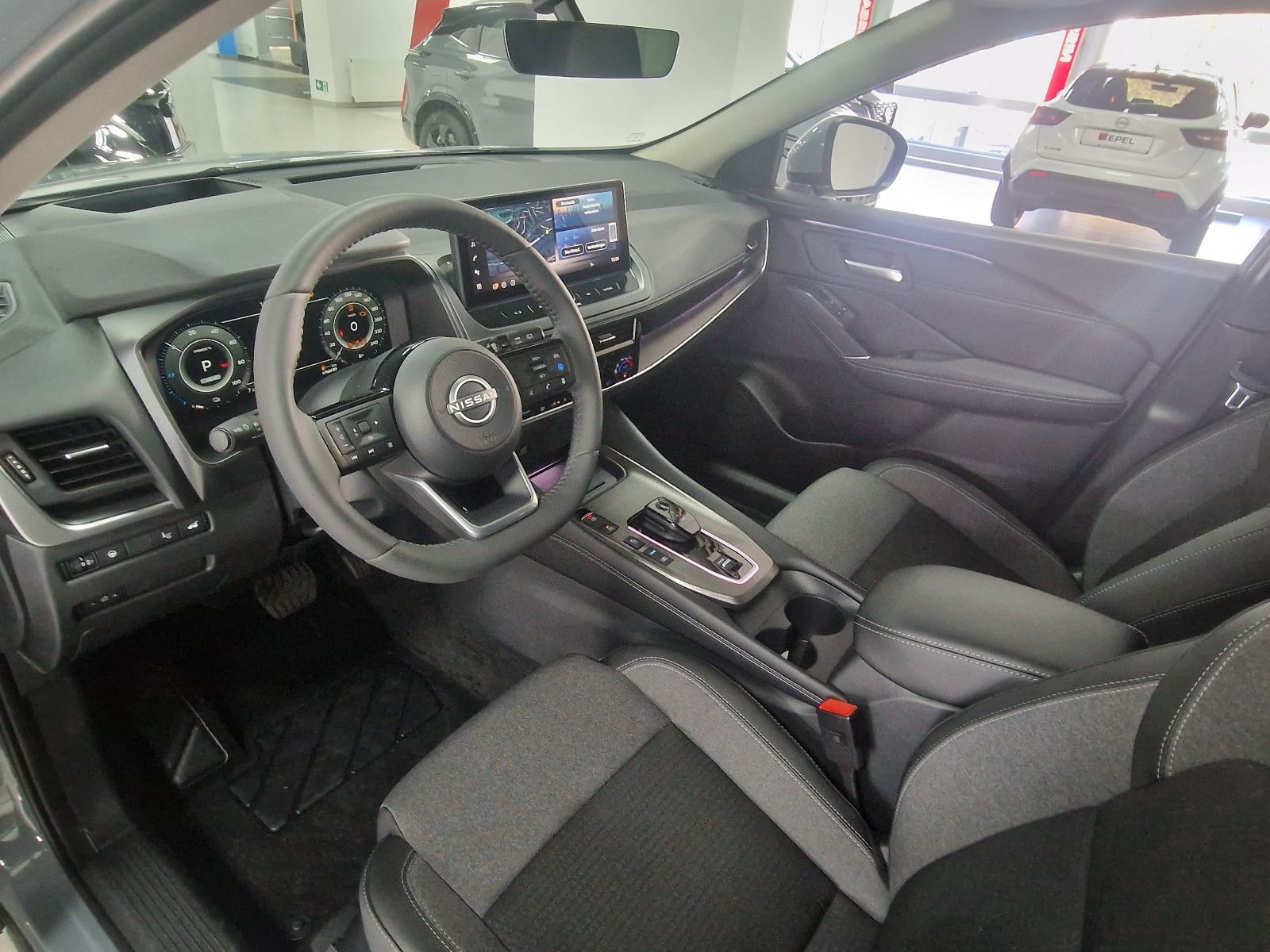 Fahrzeugabbildung Nissan QASHQAI 1.5 VC-T e-Power N-CONNECTA