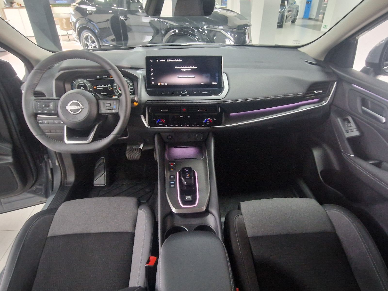 Fahrzeugabbildung Nissan QASHQAI 1.5 VC-T e-Power N-CONNECTA