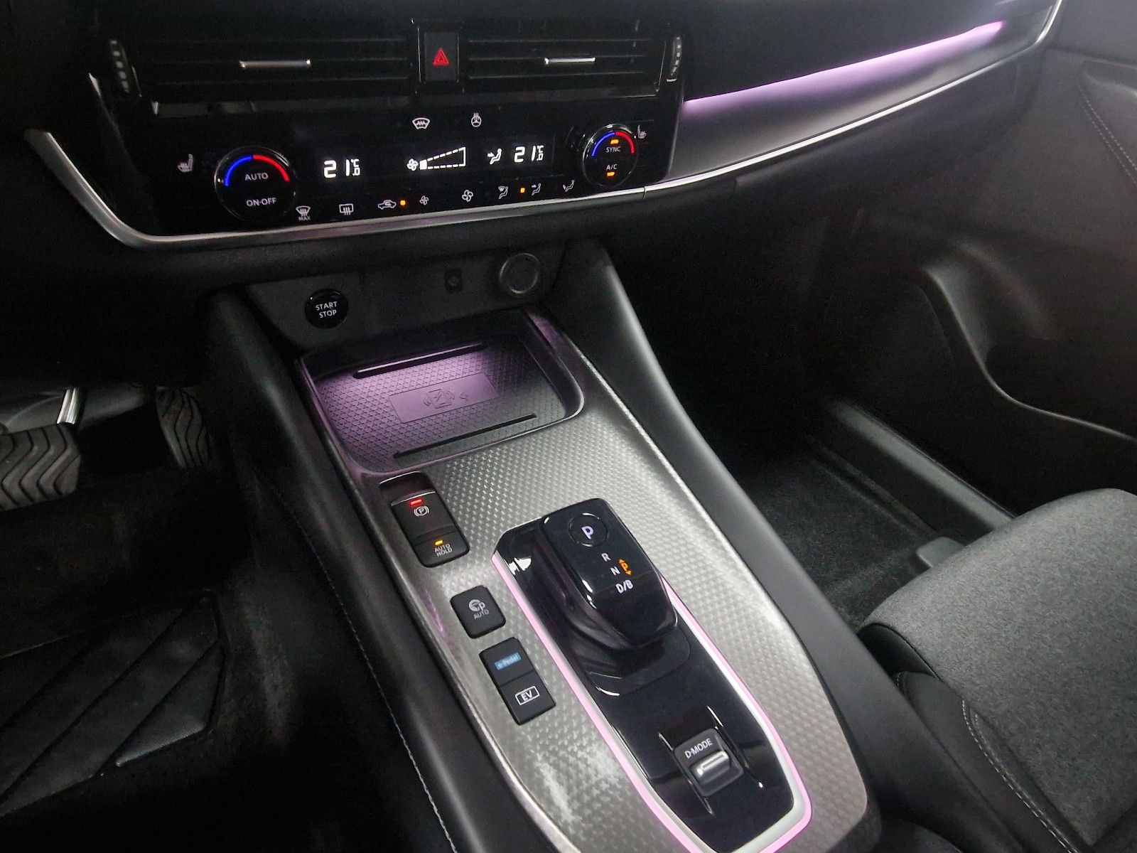 Fahrzeugabbildung Nissan QASHQAI 1.5 VC-T e-Power N-CONNECTA