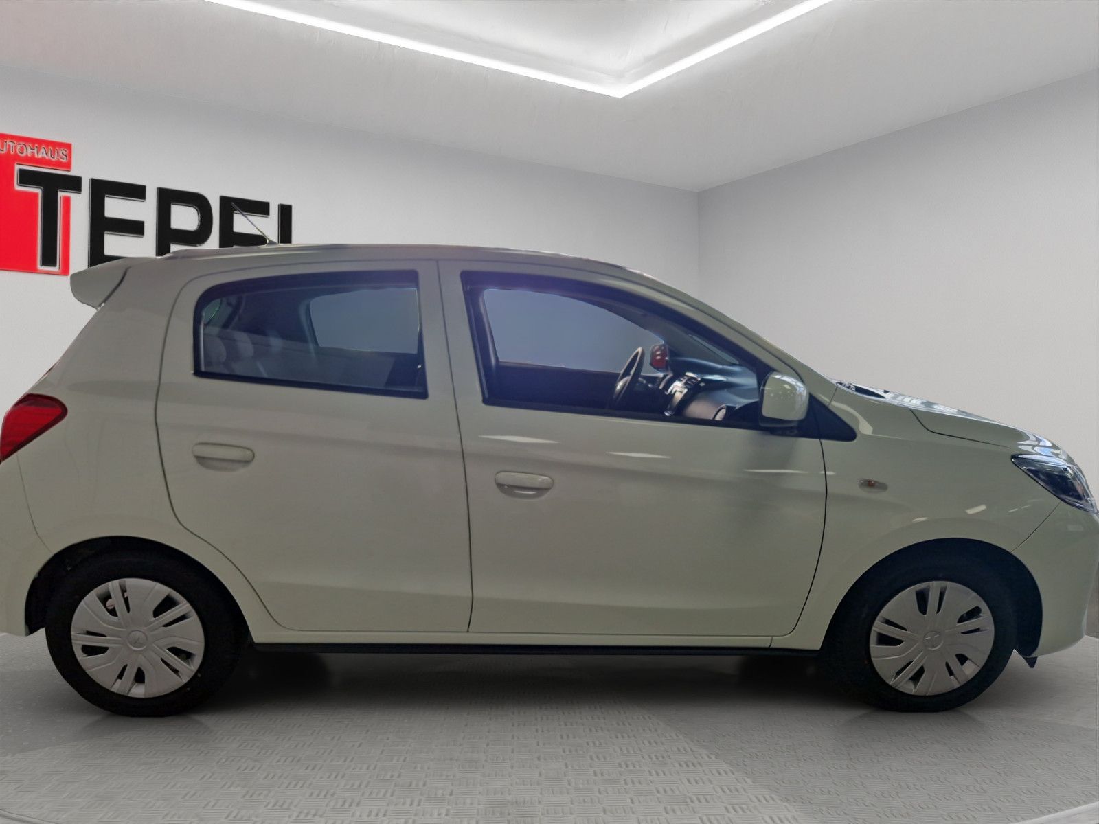Fahrzeugabbildung Mitsubishi SPACE STAR 1.2 SELECT