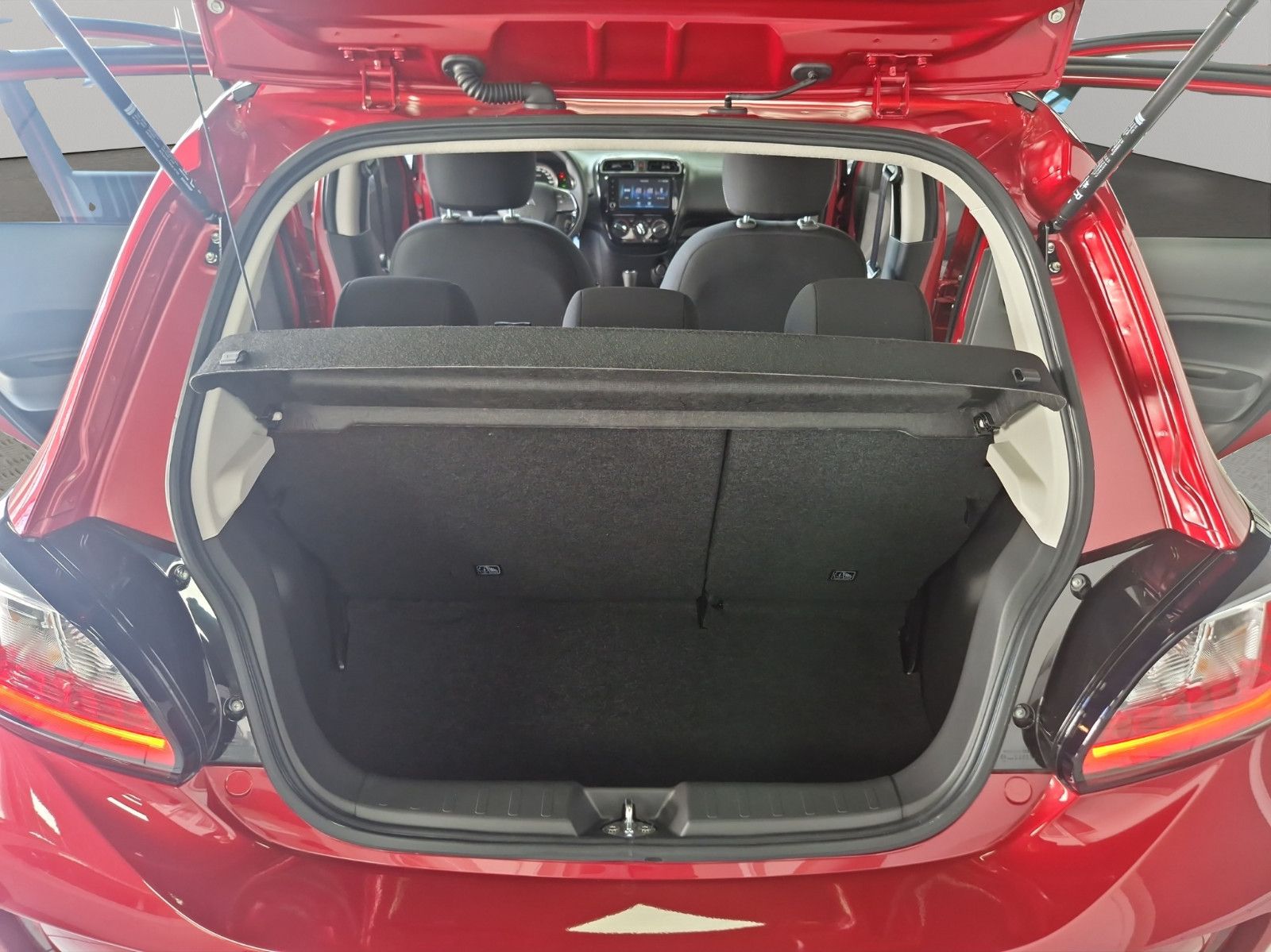 Fahrzeugabbildung Mitsubishi SPACE STAR 1.2 SELECT+