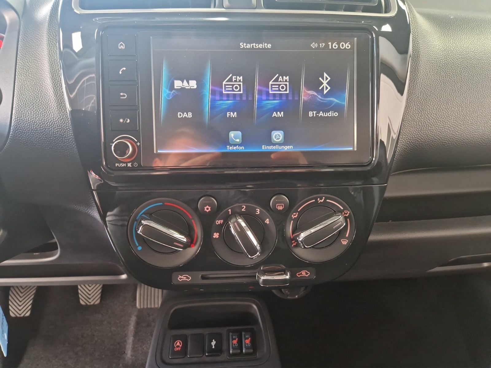 Fahrzeugabbildung Mitsubishi SPACE STAR 1.2 SELECT+