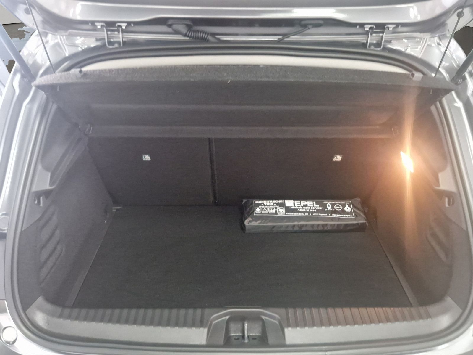 Fahrzeugabbildung Mitsubishi COLT 1.0 PLUS