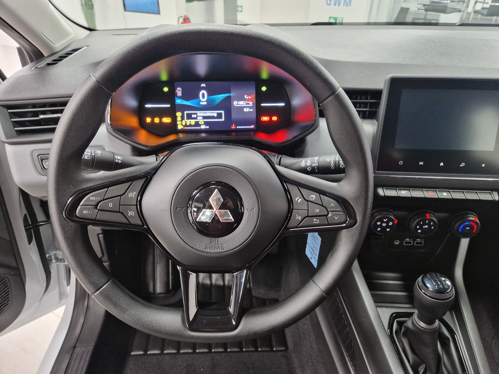 Fahrzeugabbildung Mitsubishi COLT 1.0 BASIS