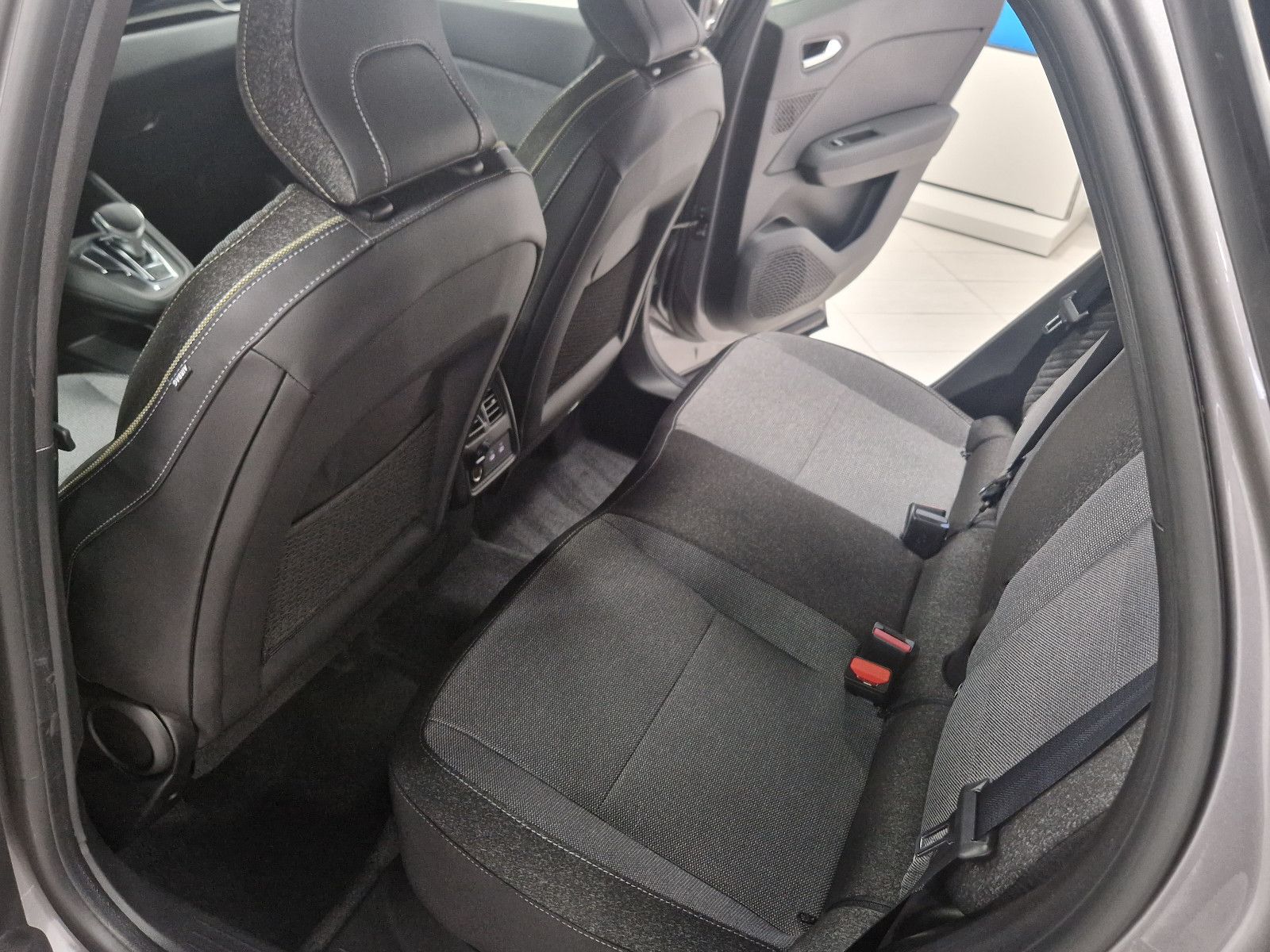Fahrzeugabbildung Mitsubishi ASX 1.3 Intro Edition 7-DCT