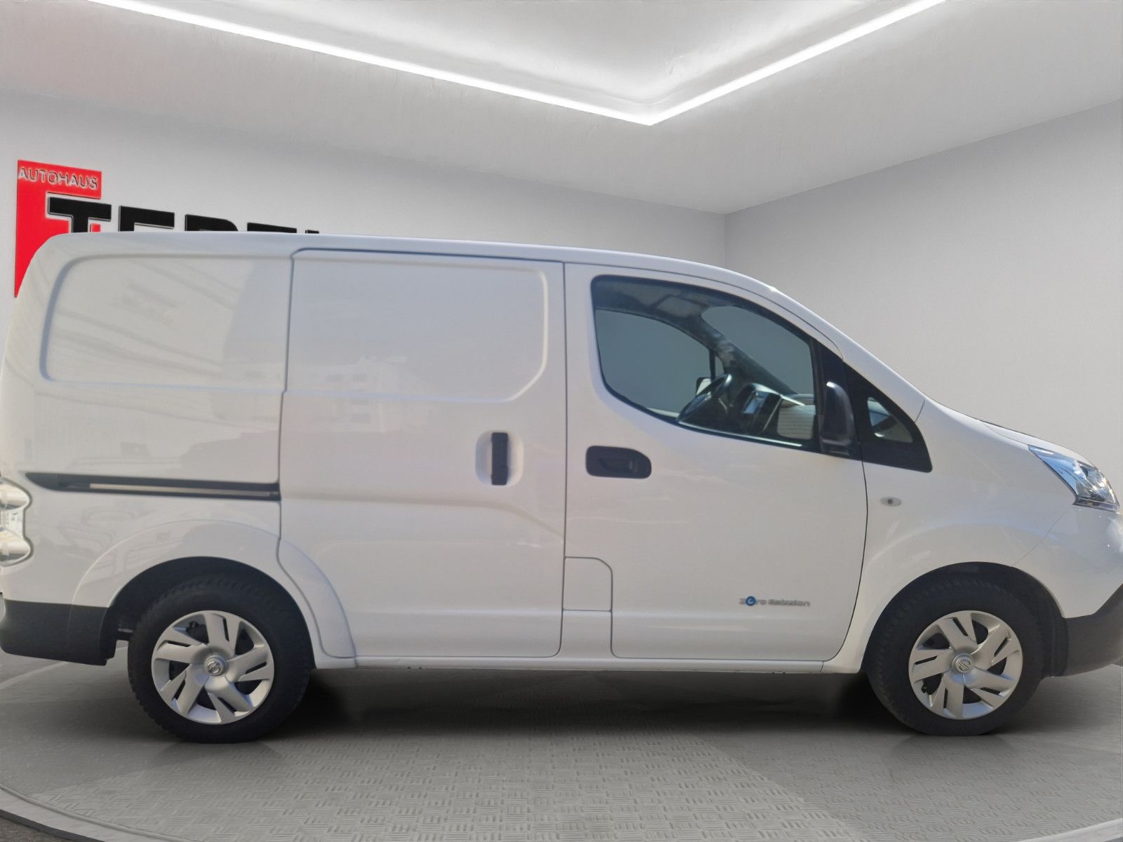 Fahrzeugabbildung Nissan e-NV200 PREMIUM
