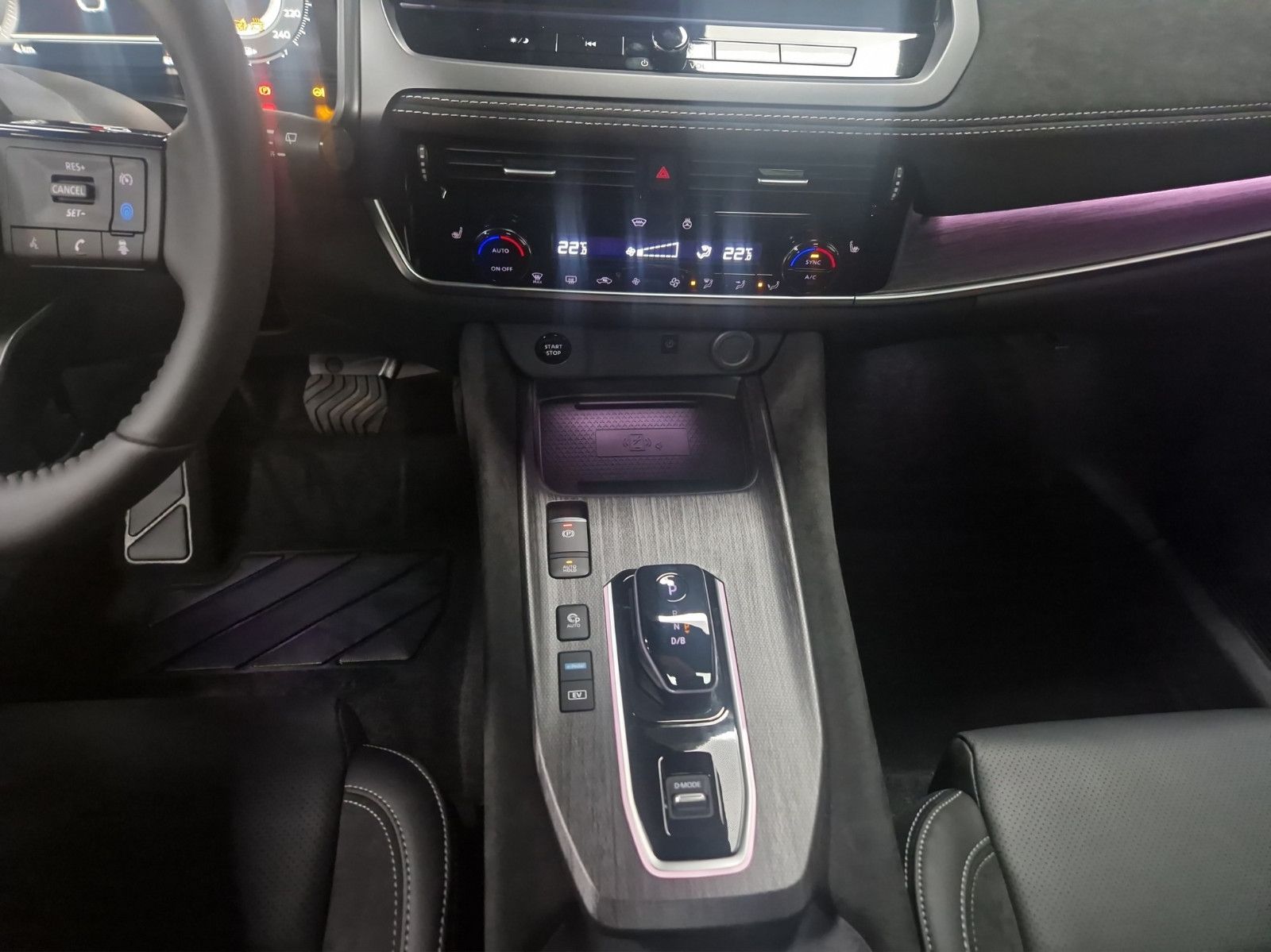 Fahrzeugabbildung Nissan QASHQAI 1.5 VC-T e-Power TEKNA+
