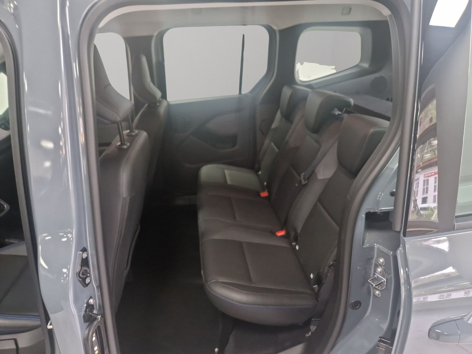 Fahrzeugabbildung Nissan TOWNSTAR DIG-T 130 N-CONNECTA