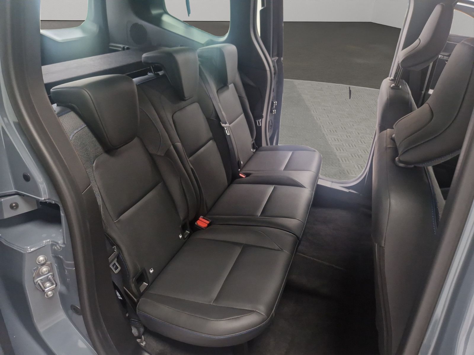 Fahrzeugabbildung Nissan TOWNSTAR DIG-T 130 N-CONNECTA