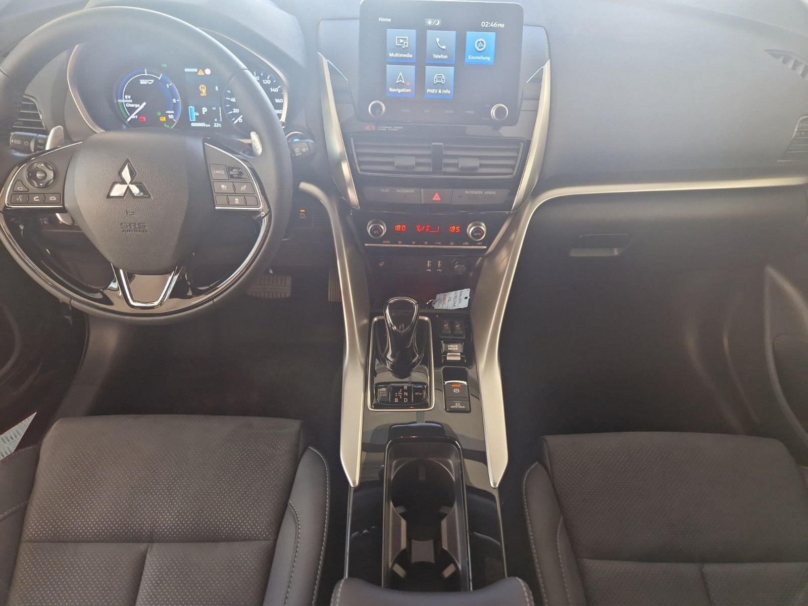 Fahrzeugabbildung Mitsubishi Eclipse Cross 2.4 PLUG-IN HYBRID 4WD SELECT