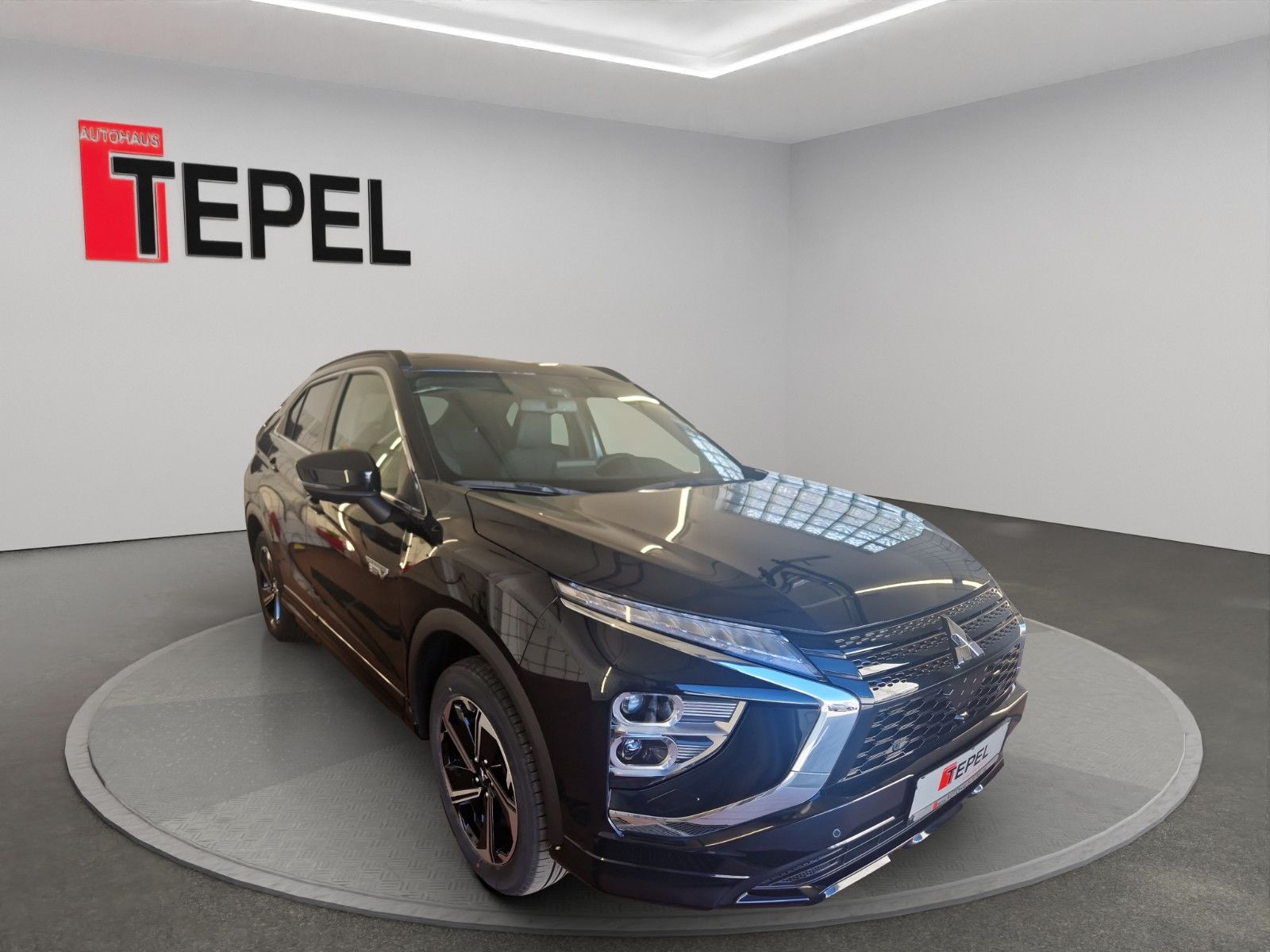 Fahrzeugabbildung Mitsubishi Eclipse Cross 2.4 PLUG-IN HYBRID 4WD SELECT