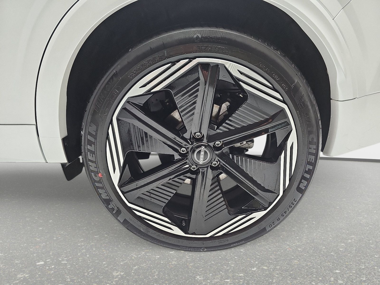 Fahrzeugabbildung Nissan Qashqai 1.3 DIG-T MHEV Xtronic N-Design
