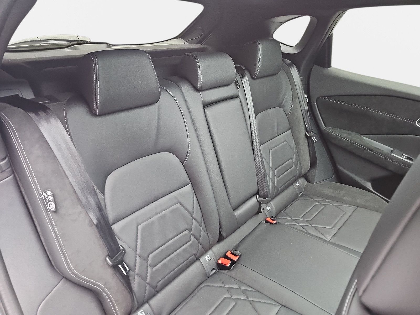 Fahrzeugabbildung Nissan Qashqai 1.3 DIG-T MHEV Xtronic N-Design