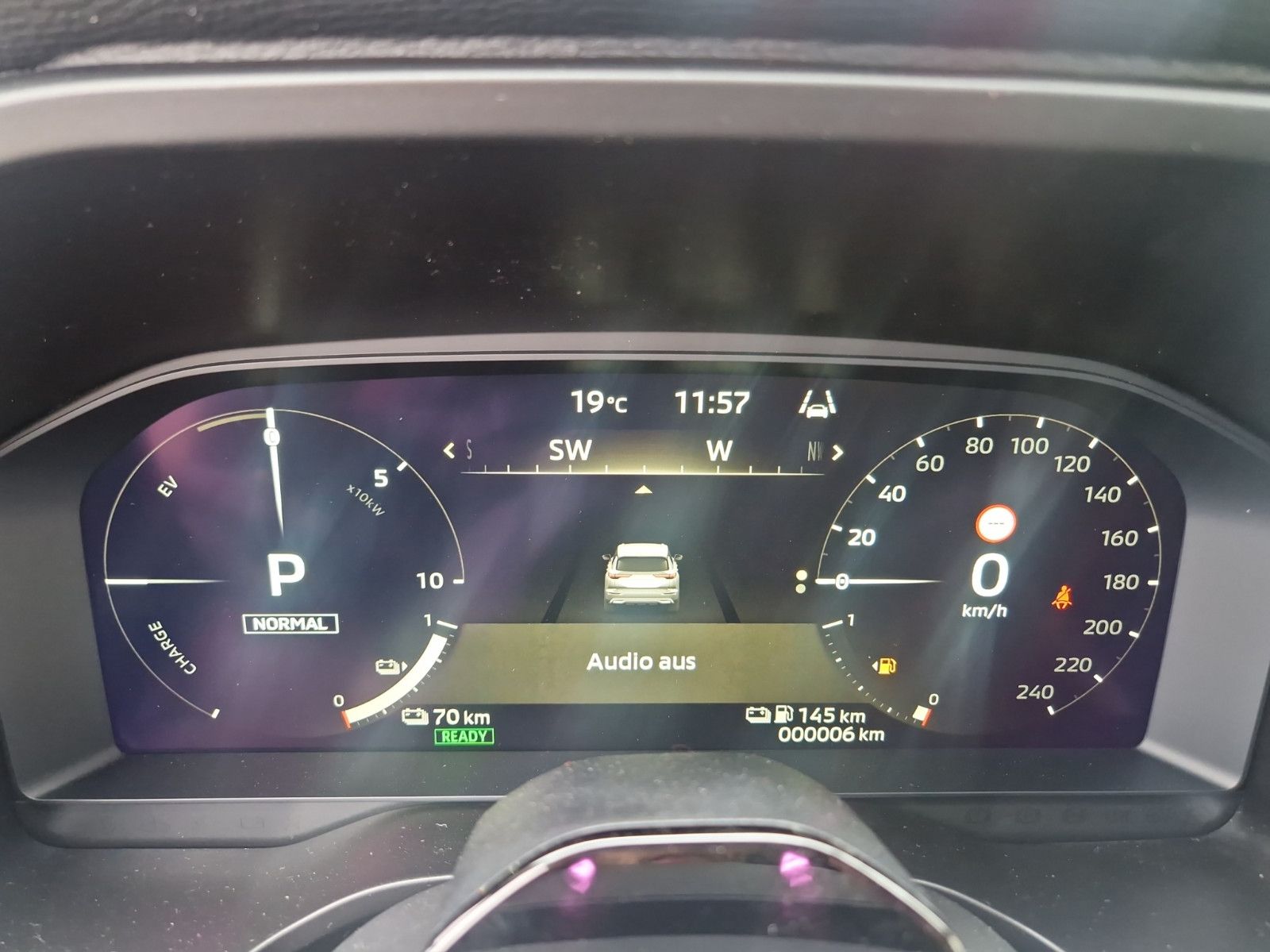 Fahrzeugabbildung Mitsubishi OUTLANDER 2.4 PHEV TOP 4WD