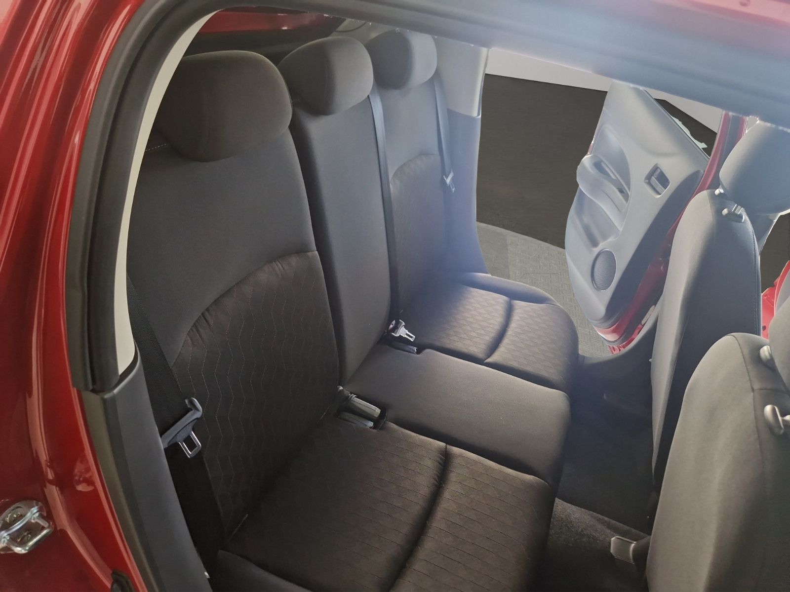 Fahrzeugabbildung Mitsubishi SPACE STAR 1.2 SELECT+