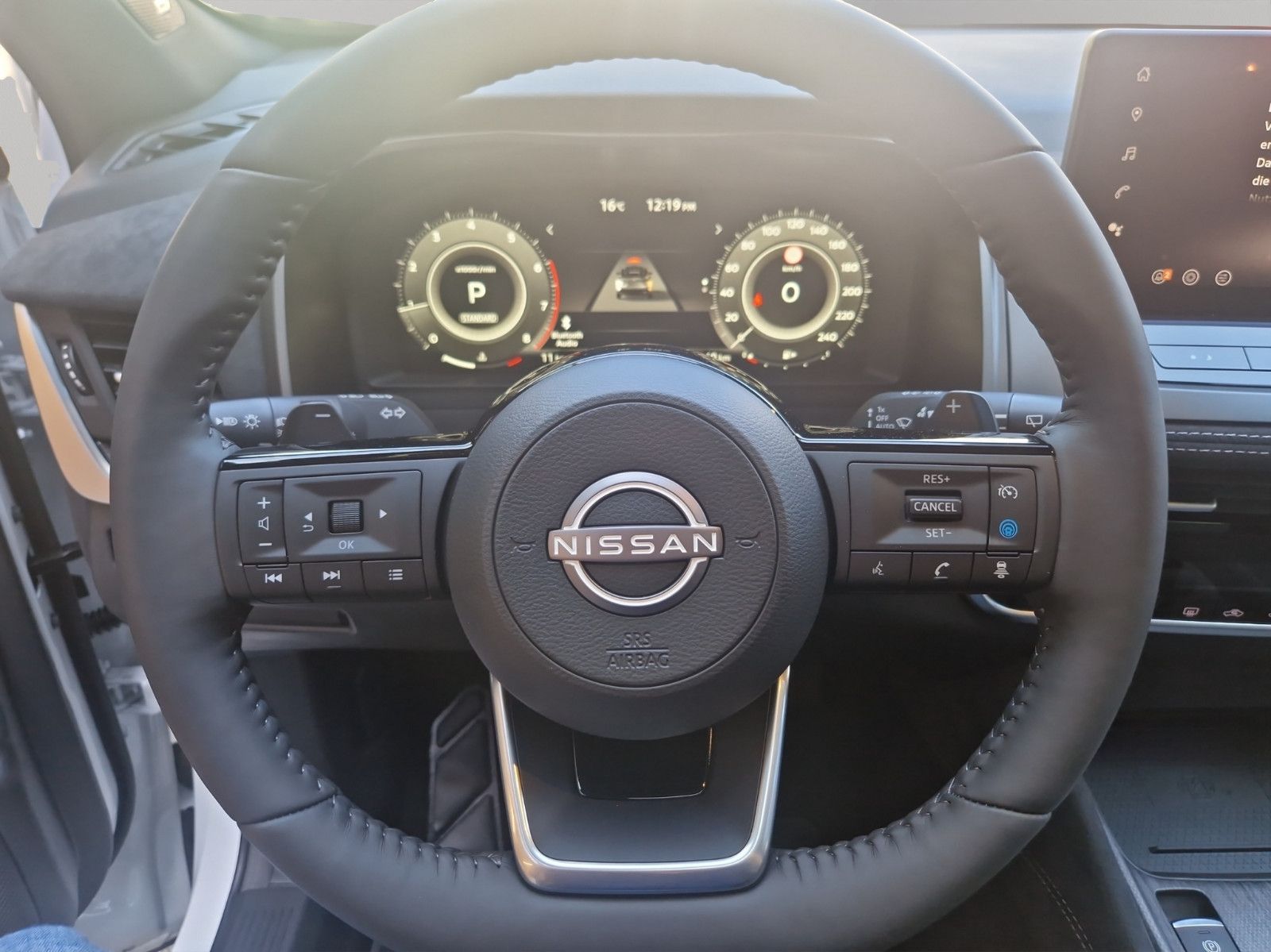 Fahrzeugabbildung Nissan QASHQAI 1.3 DIG-T TEKNA+ Xtronic
