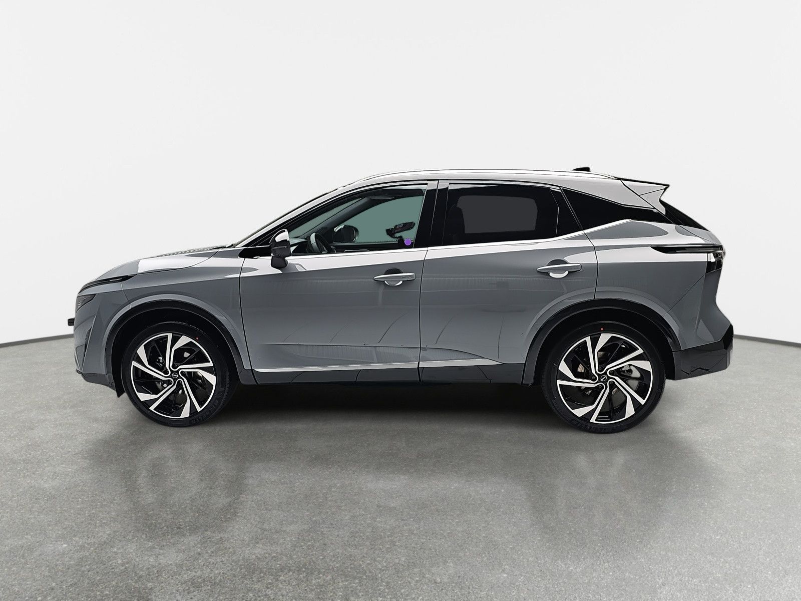 Fahrzeugabbildung Nissan QASHQAI 1.3 DIG-T TEKNA+ Xtronic