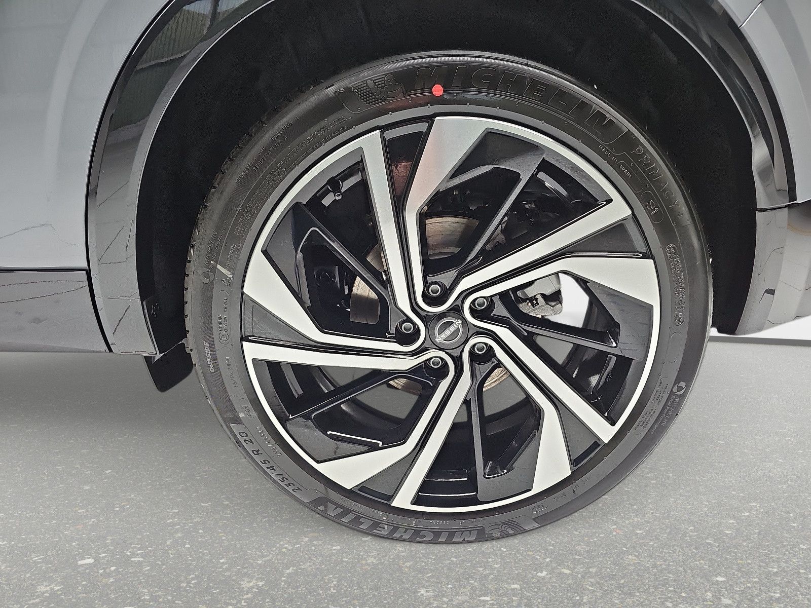 Fahrzeugabbildung Nissan QASHQAI 1.3 DIG-T TEKNA+ Xtronic