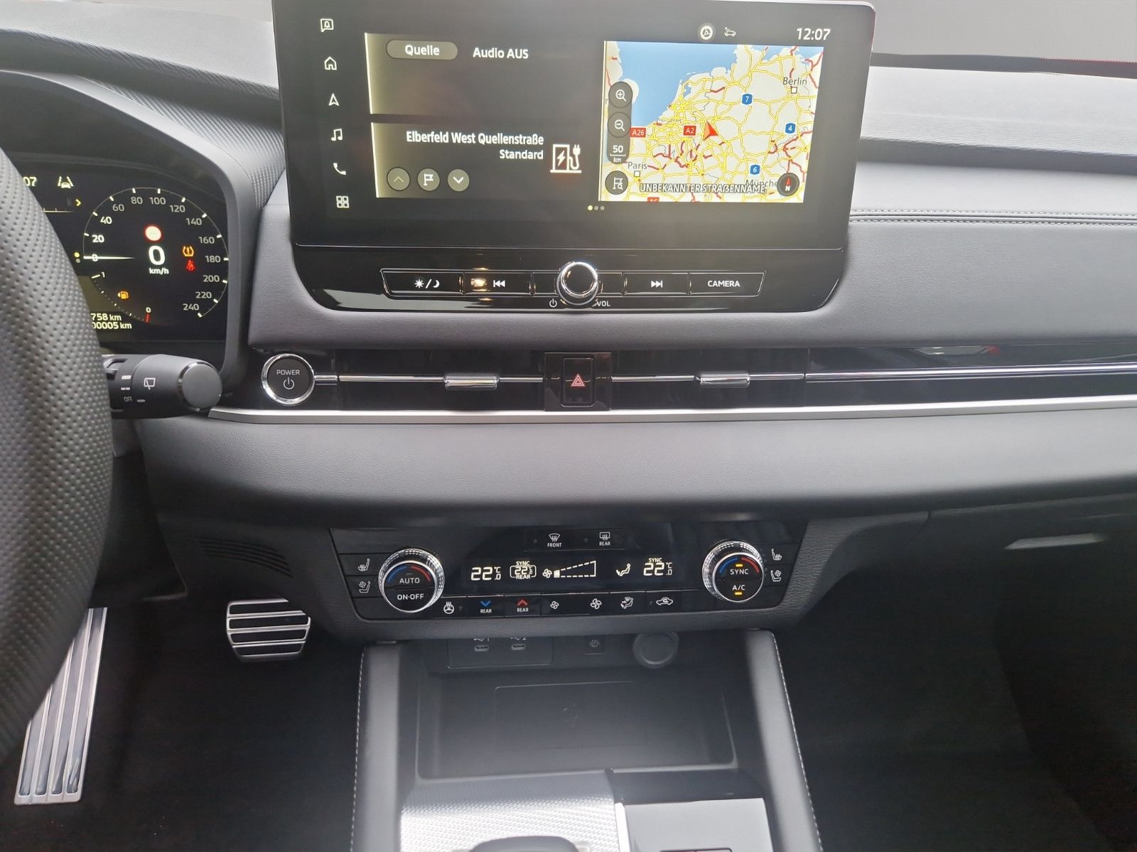 Fahrzeugabbildung Mitsubishi OUTLANDER 2.4 PHEV TOP 4WD
