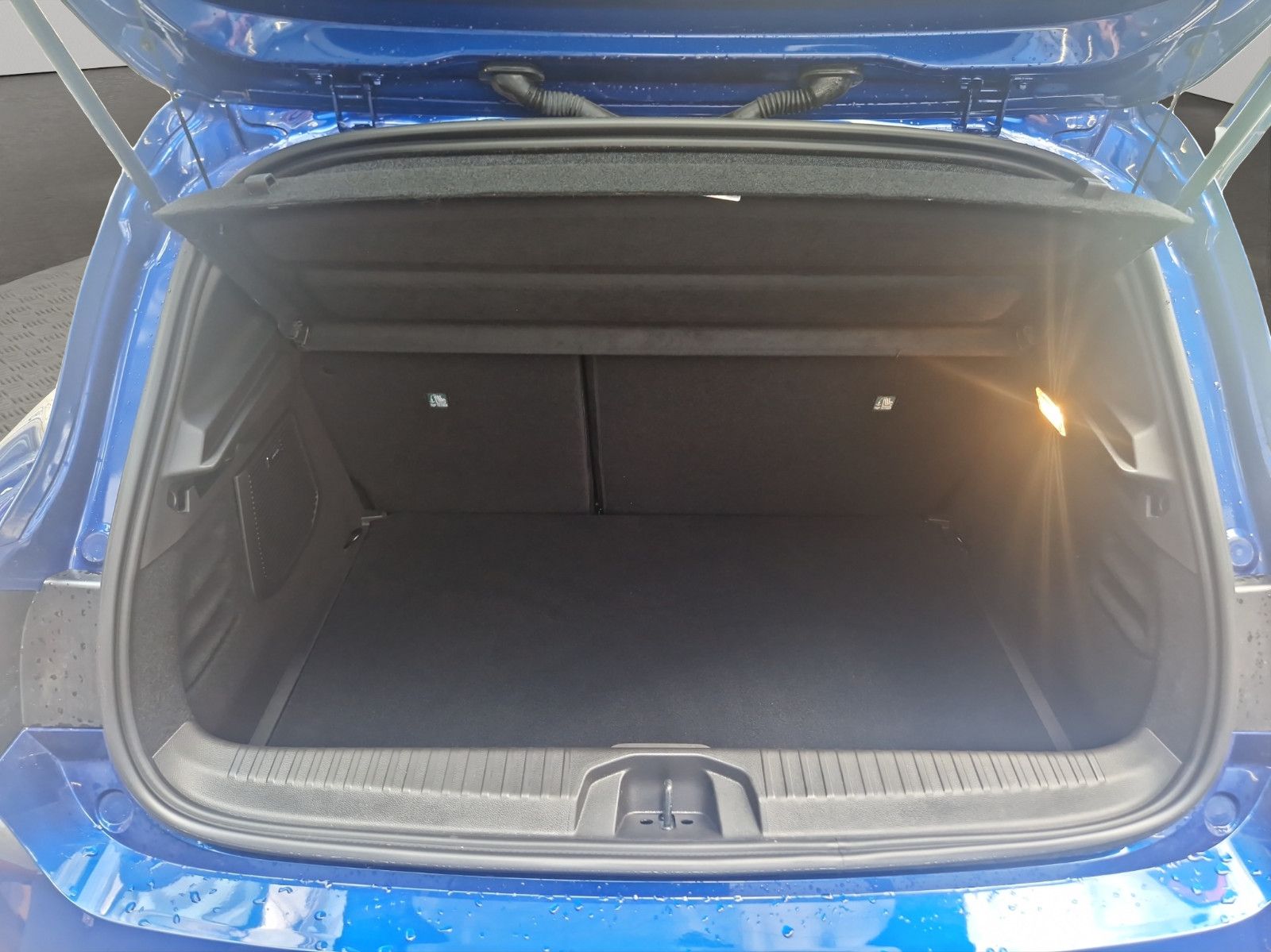 Fahrzeugabbildung Mitsubishi COLT 1.0 TOP Turbo Benziner