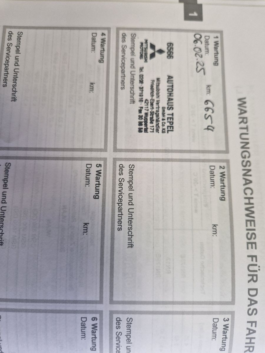 Fahrzeugabbildung Mitsubishi Space Star 1.2 MIVEC AS&G Select+ CVT