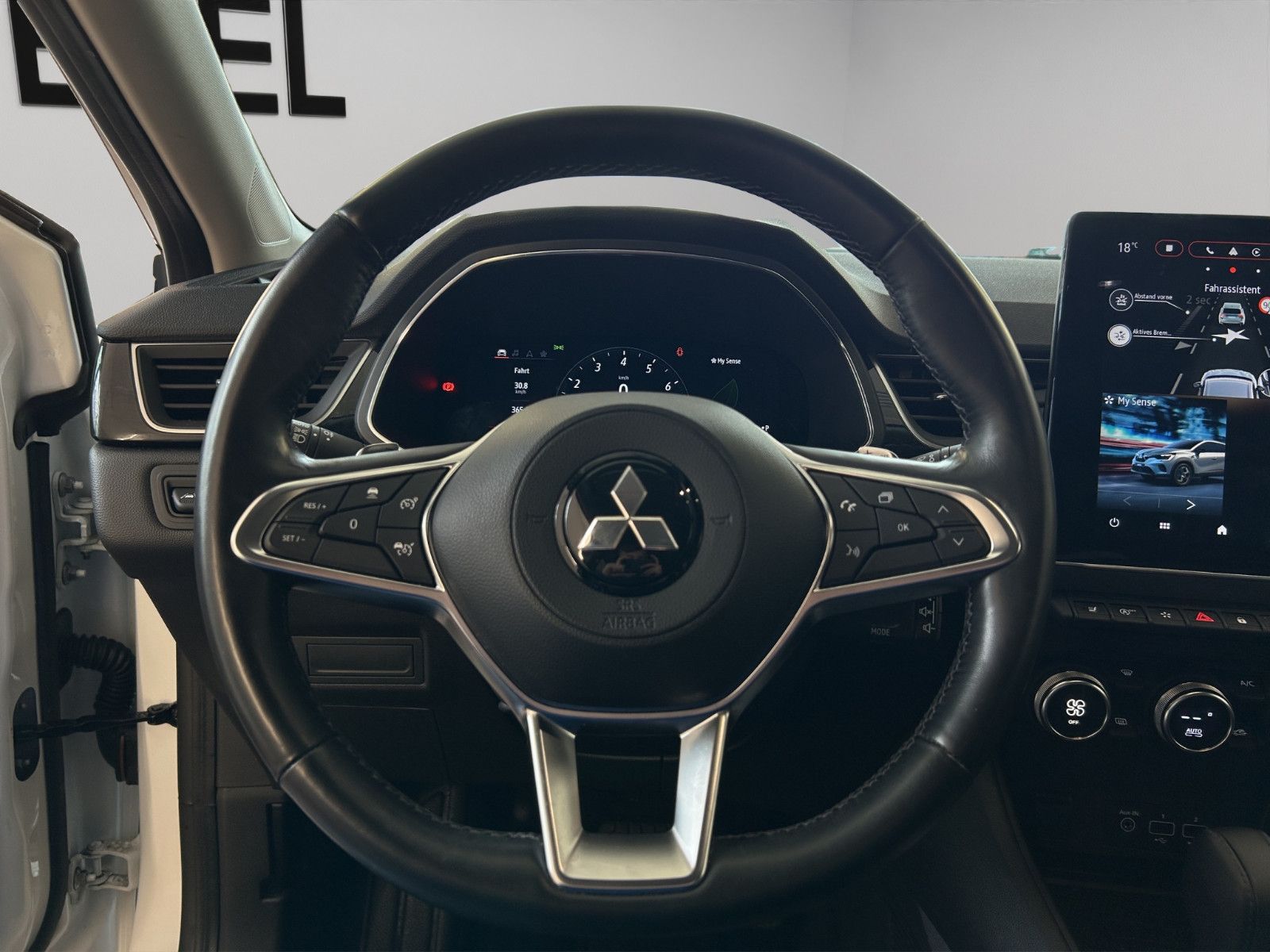 Fahrzeugabbildung Mitsubishi ASX 1.3 MHEV INTRO EDITION AUTOMATIK