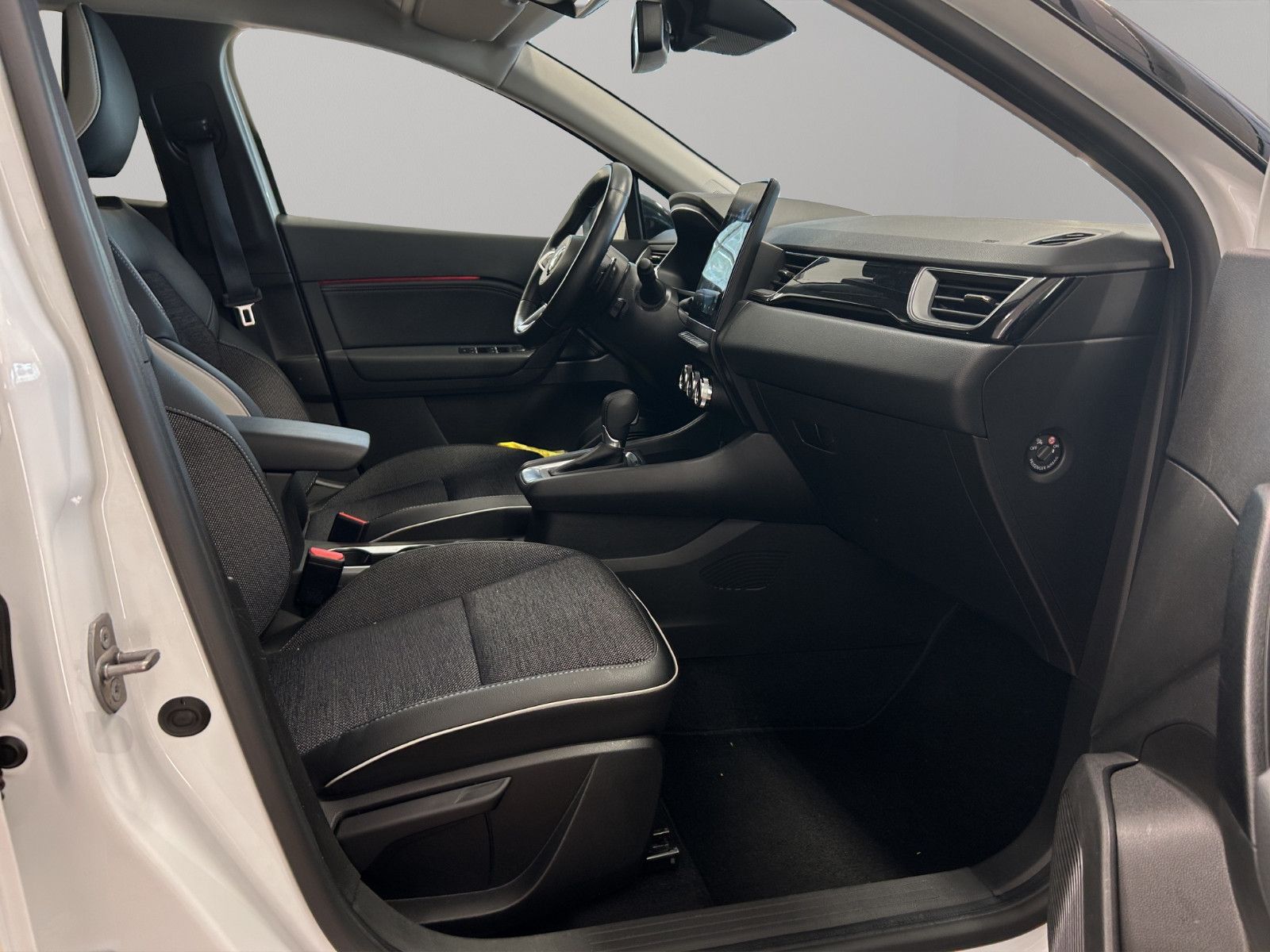 Fahrzeugabbildung Mitsubishi ASX 1.3 MHEV INTRO EDITION AUTOMATIK