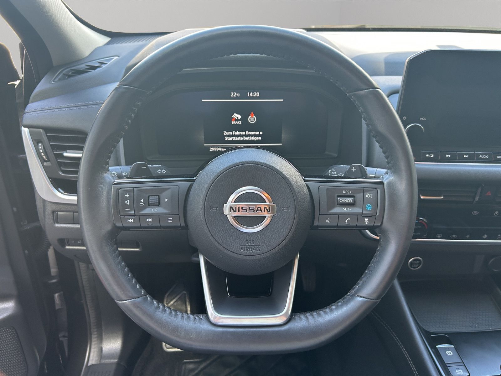 Fahrzeugabbildung Nissan QASHQAI 1.3 DIG-T N-CONNECTA MHEV 158PS Xtronic