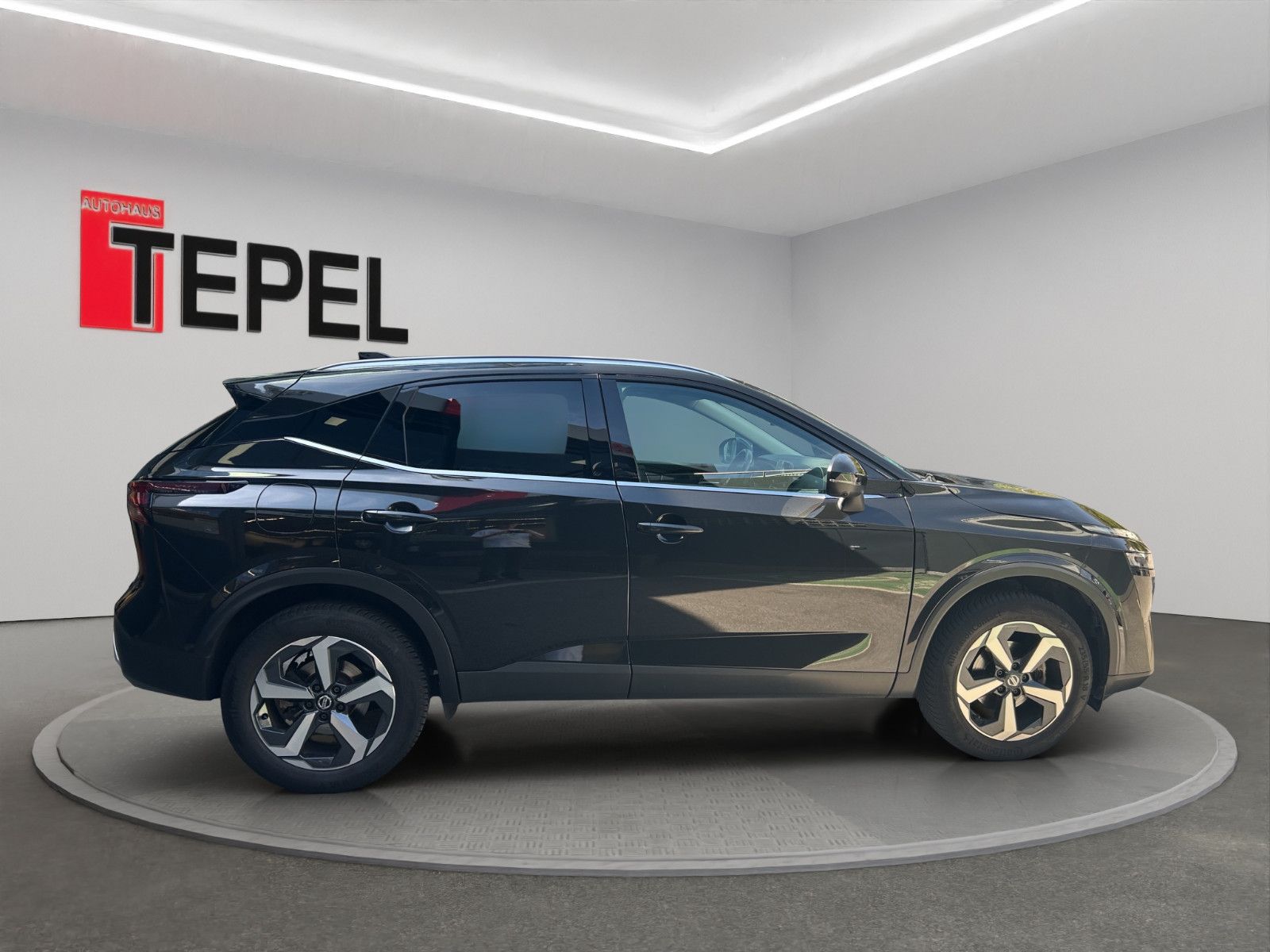 Fahrzeugabbildung Nissan QASHQAI 1.3 DIG-T N-CONNECTA MHEV 158PS Xtronic