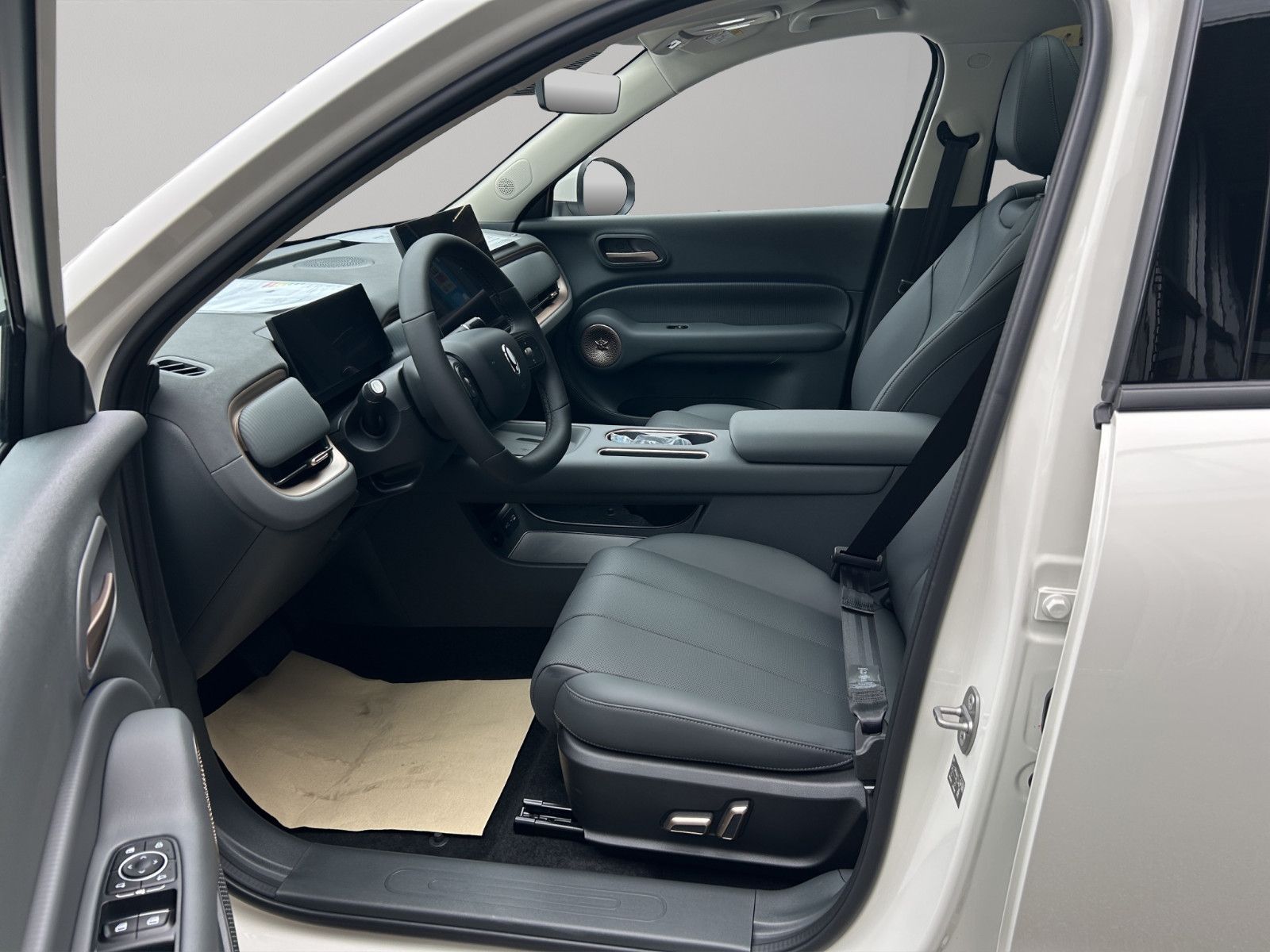 Fahrzeugabbildung GWM ORA 5 1.5 HYBRID LUXURY PANORAMA-GLASDACH