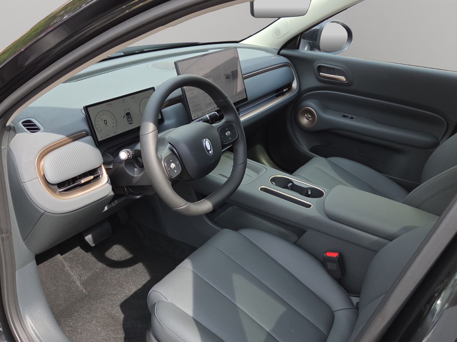 Fahrzeugabbildung GWM ORA 5 1.5 HYBRID LUXURY PANORAMA-GLASDACH