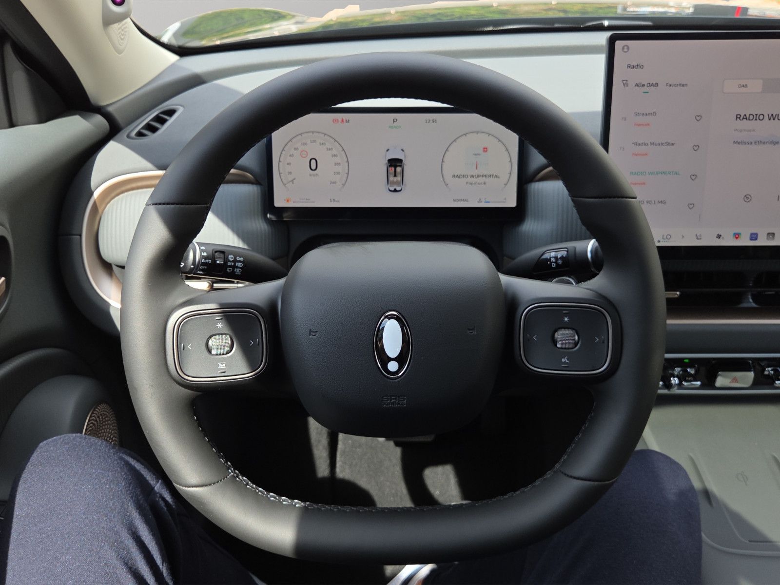 Fahrzeugabbildung GWM ORA 5 1.5 HYBRID LUXURY PANORAMA-GLASDACH