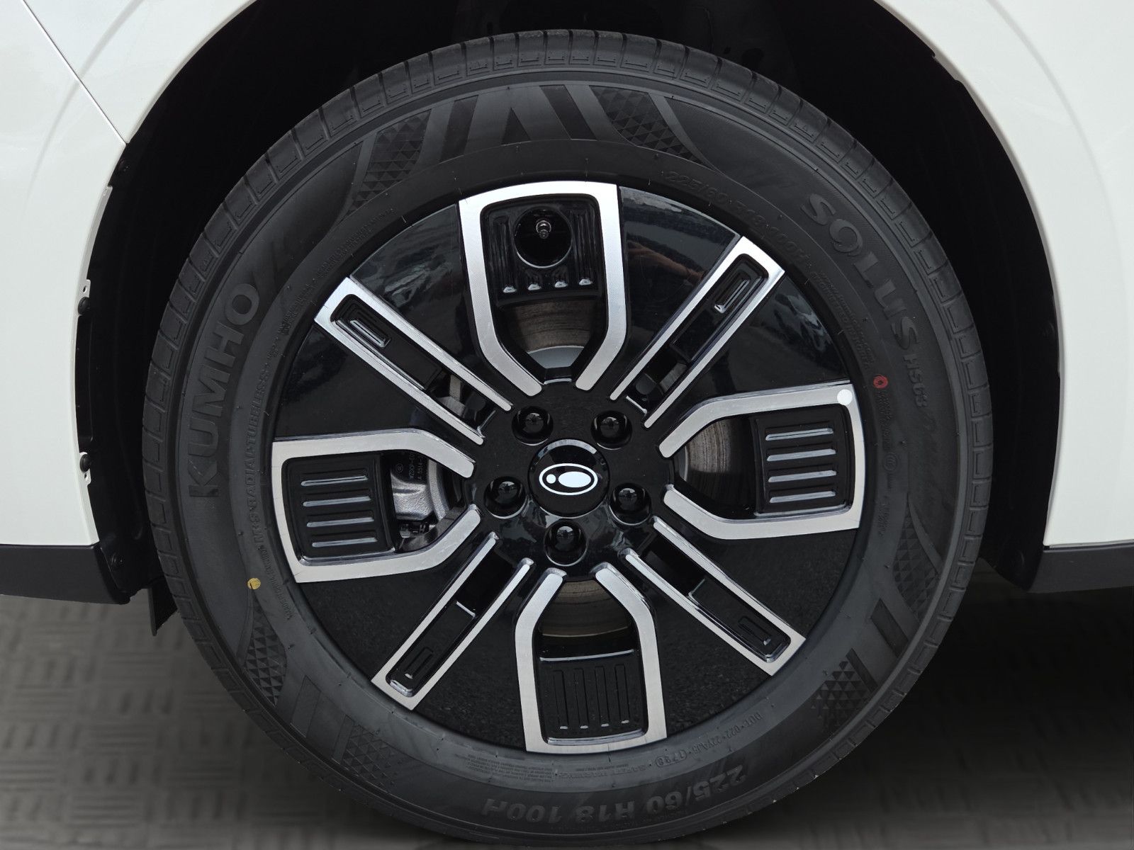 Fahrzeugabbildung GWM ORA 5 1.5 BENZINER PREMIUM