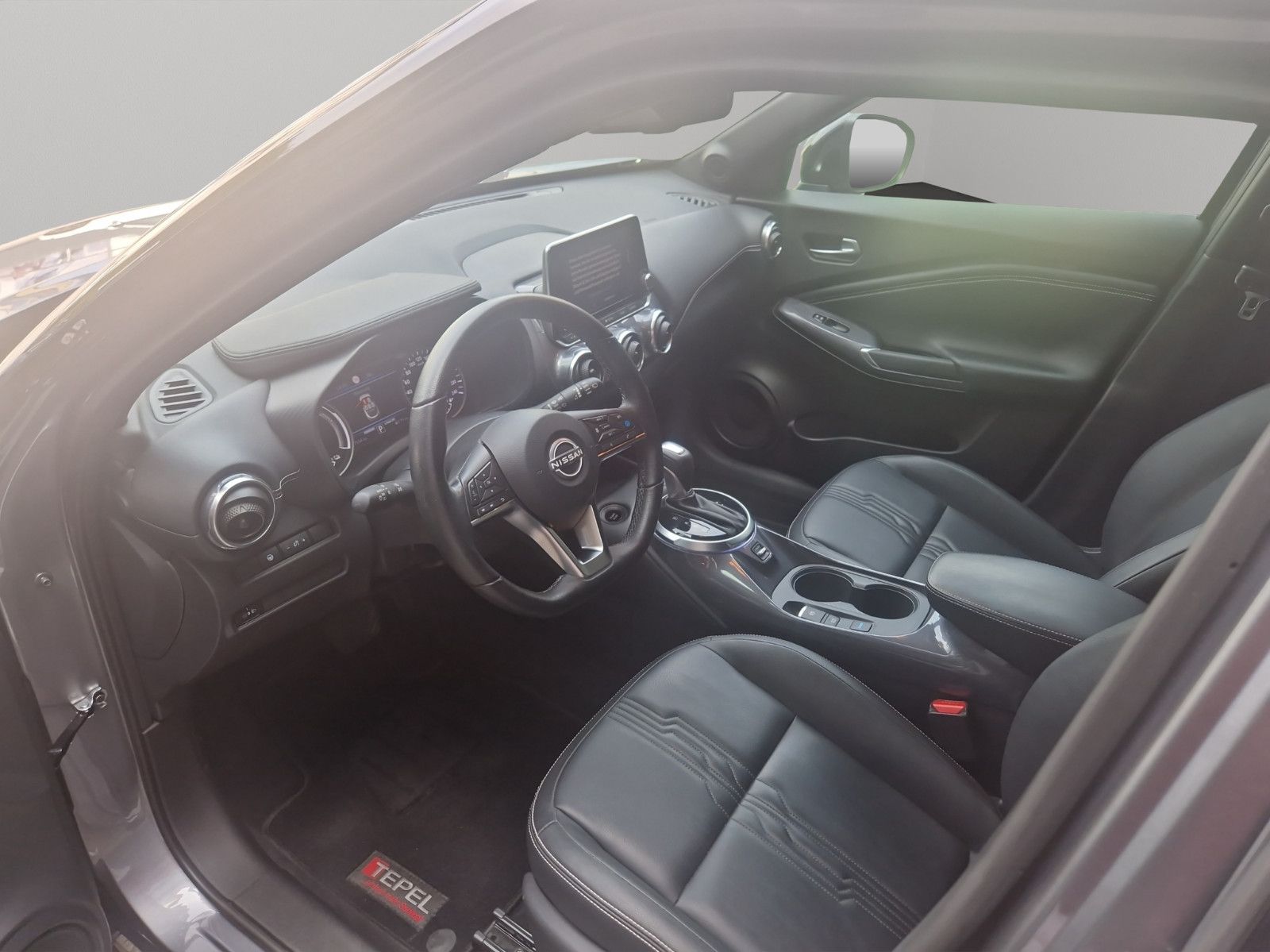 Fahrzeugabbildung Nissan JUKE 1.6 Hybrid TEKNA