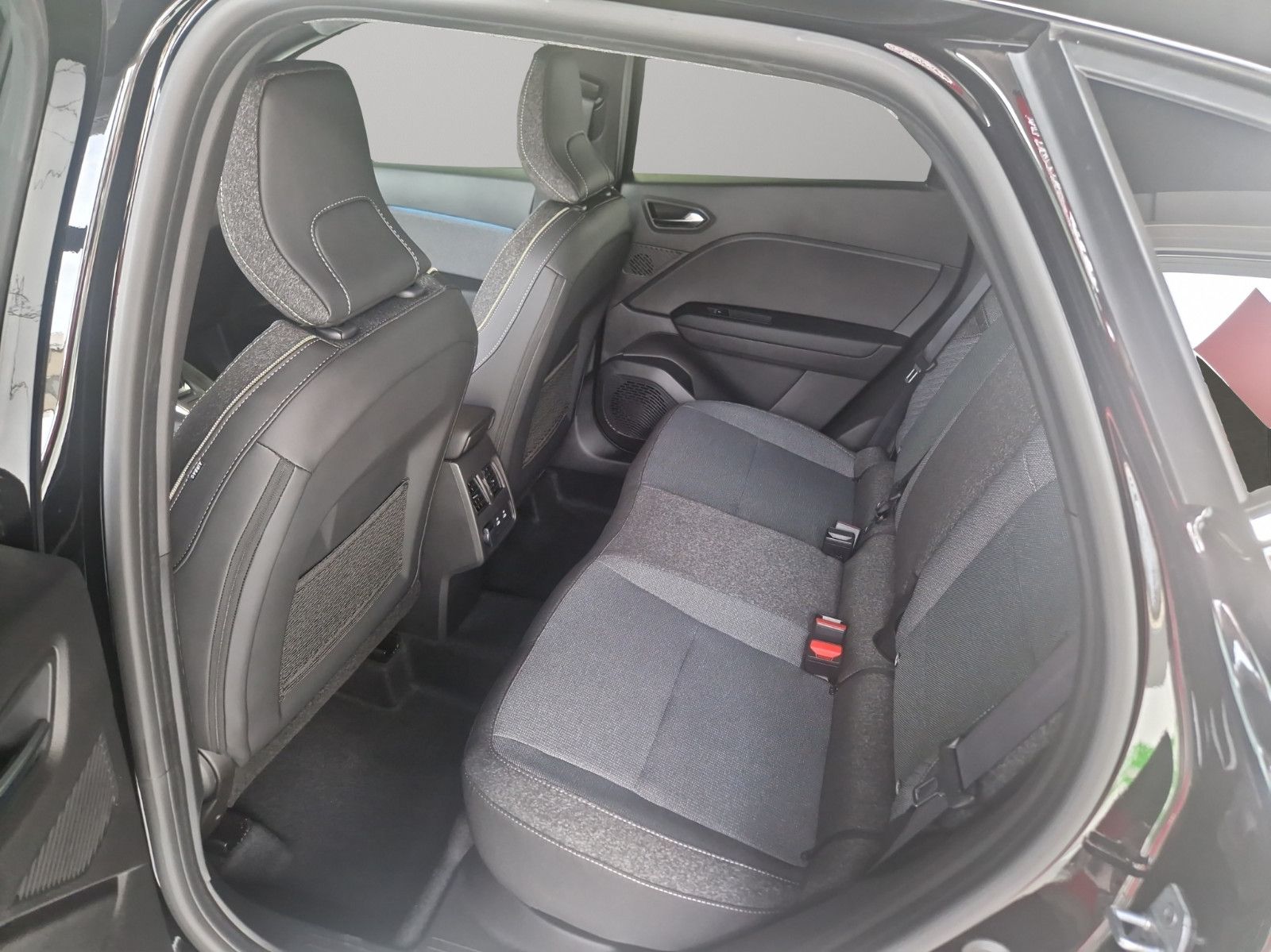 Fahrzeugabbildung Mitsubishi ASX 1.3 INTRO EDITION 7-DCT