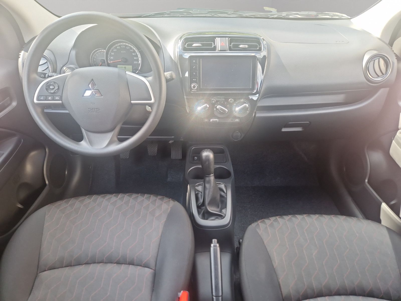 Fahrzeugabbildung Mitsubishi SPACE STAR 1.2 PLUS