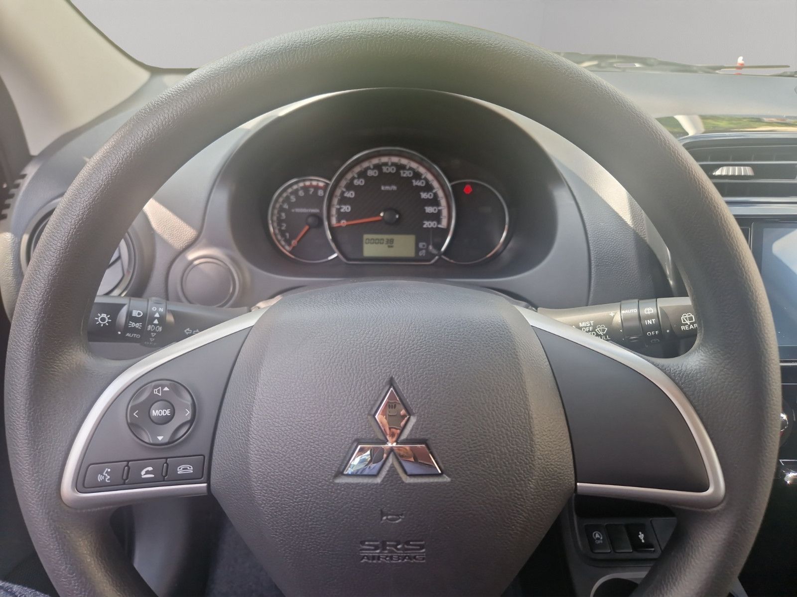 Fahrzeugabbildung Mitsubishi SPACE STAR 1.2 PLUS