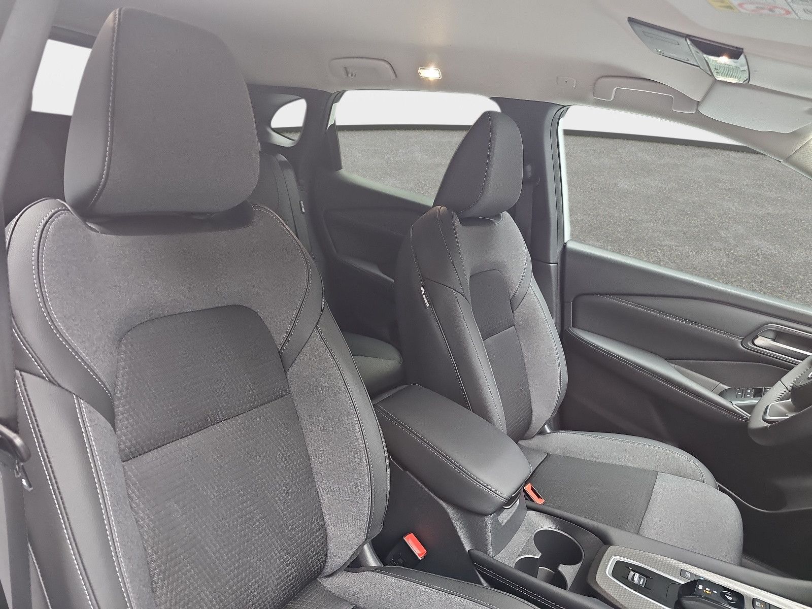 Fahrzeugabbildung Nissan QASHQAI 1.5 VC-T e-Power N-CONNECTA
