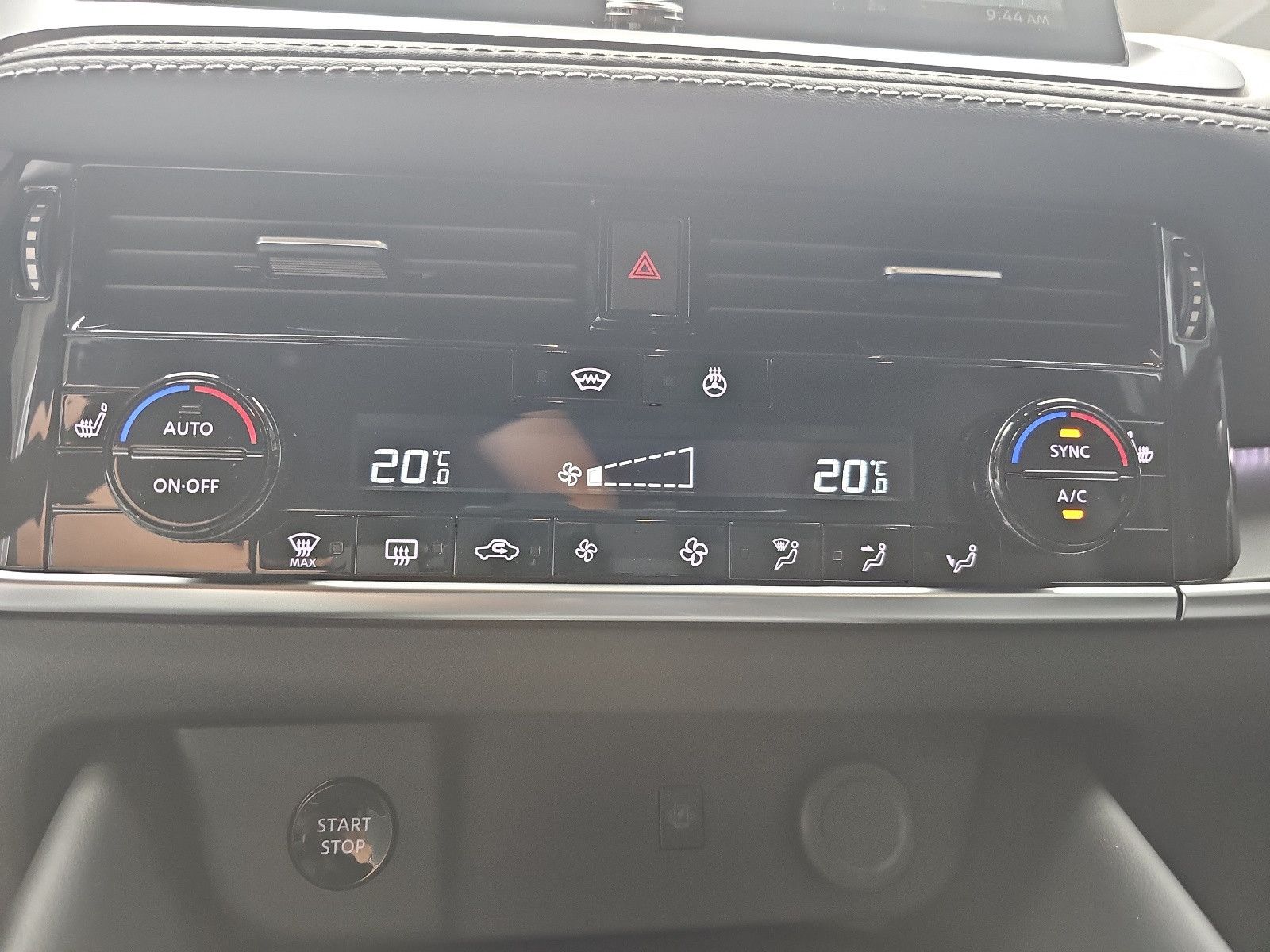 Fahrzeugabbildung Nissan QASHQAI 1.5 VC-T e-Power N-CONNECTA