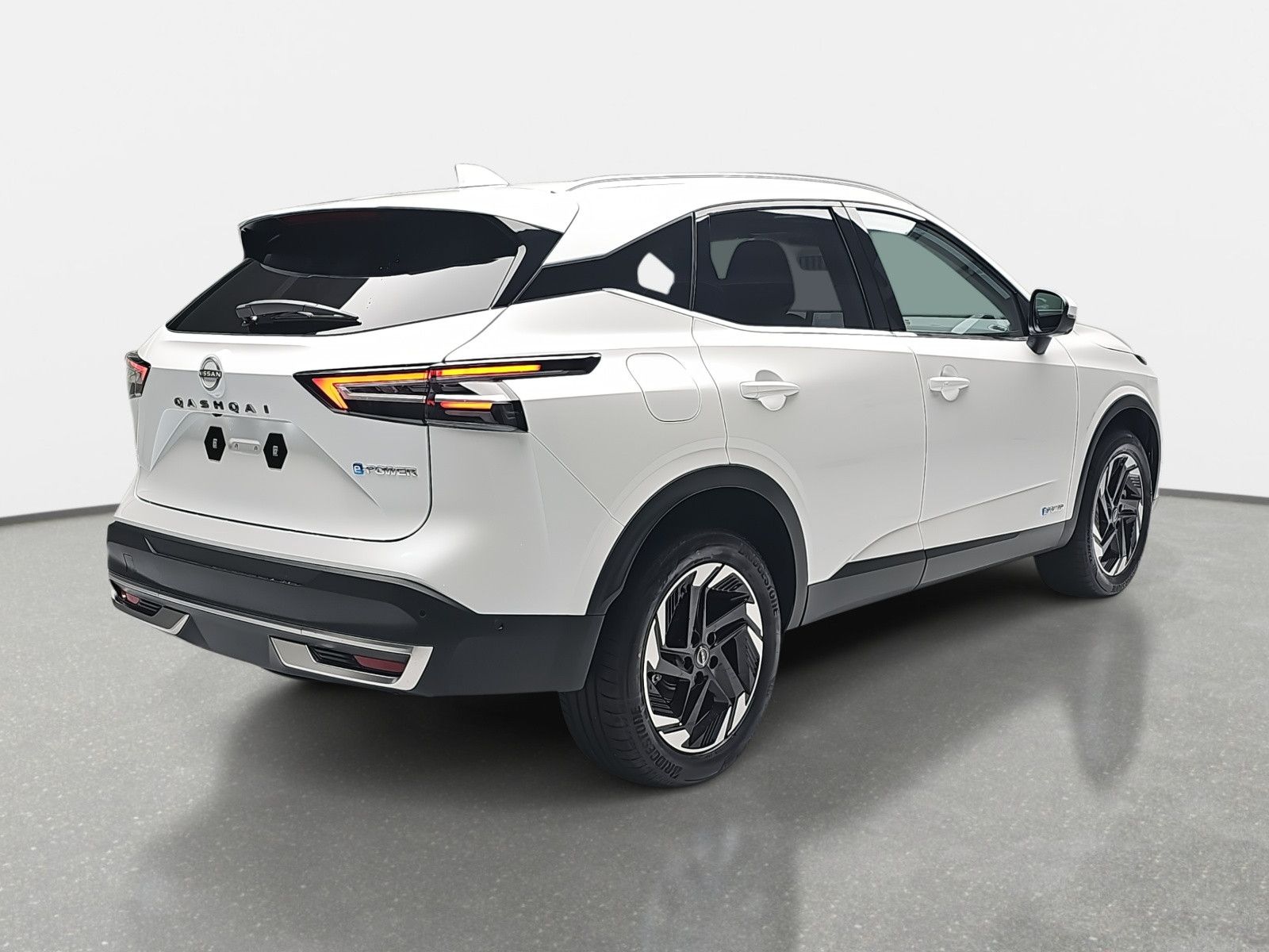 Fahrzeugabbildung Nissan QASHQAI 1.5 VC-T e-Power N-CONNECTA