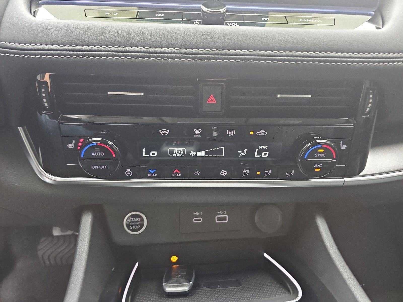Fahrzeugabbildung Nissan X-TRAIL 1.5 VC-T Xtronic N-CONNECTA