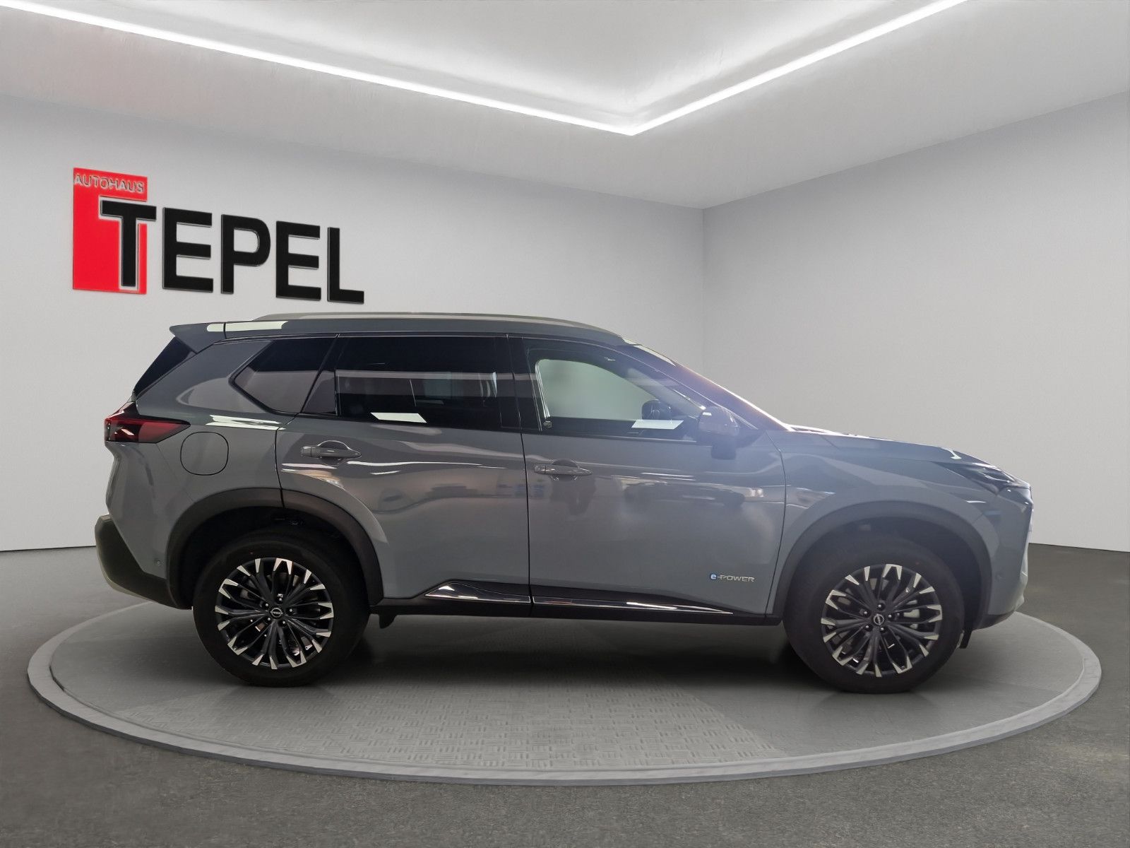 Fahrzeugabbildung Nissan X-TRAIL 1.5 VC-T e-Power TEKNA