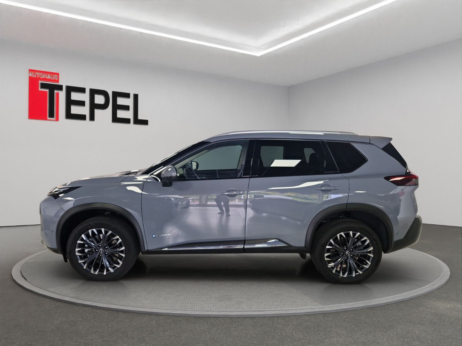 Fahrzeugabbildung Nissan X-TRAIL 1.5 VC-T e-Power TEKNA