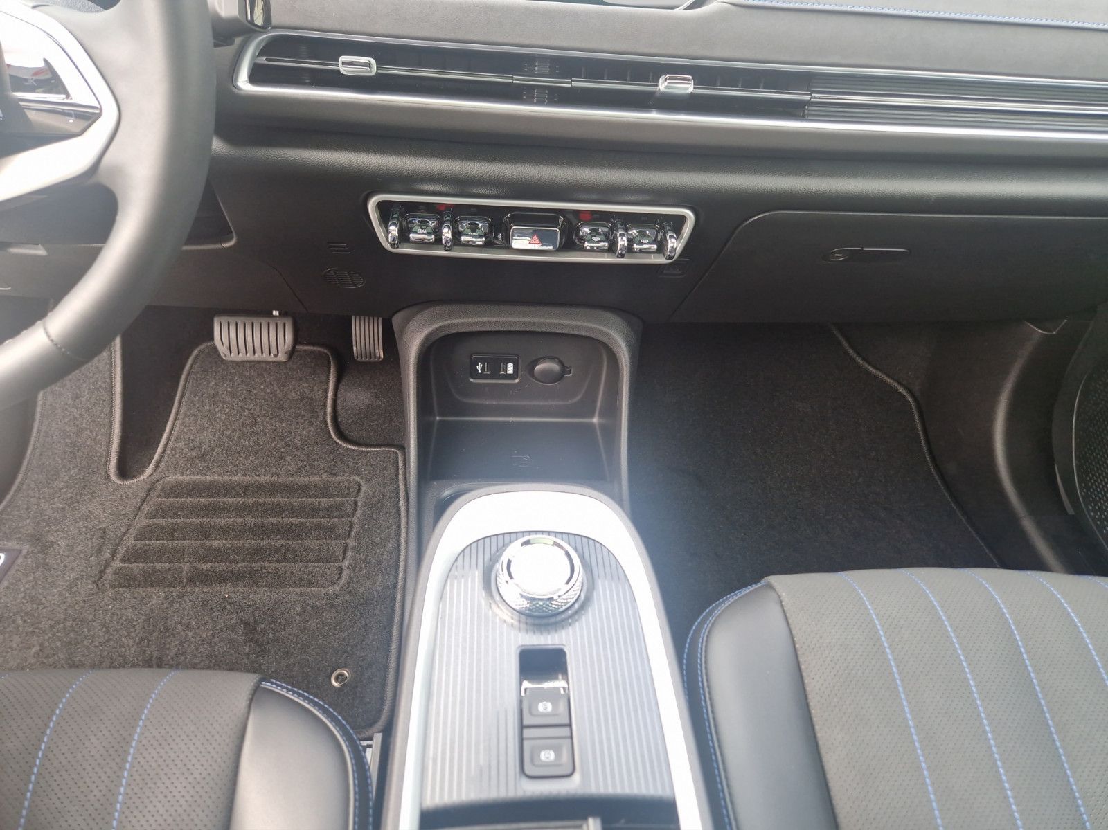 Fahrzeugabbildung GWM ORA 03 - 63kWh 400 PRO+