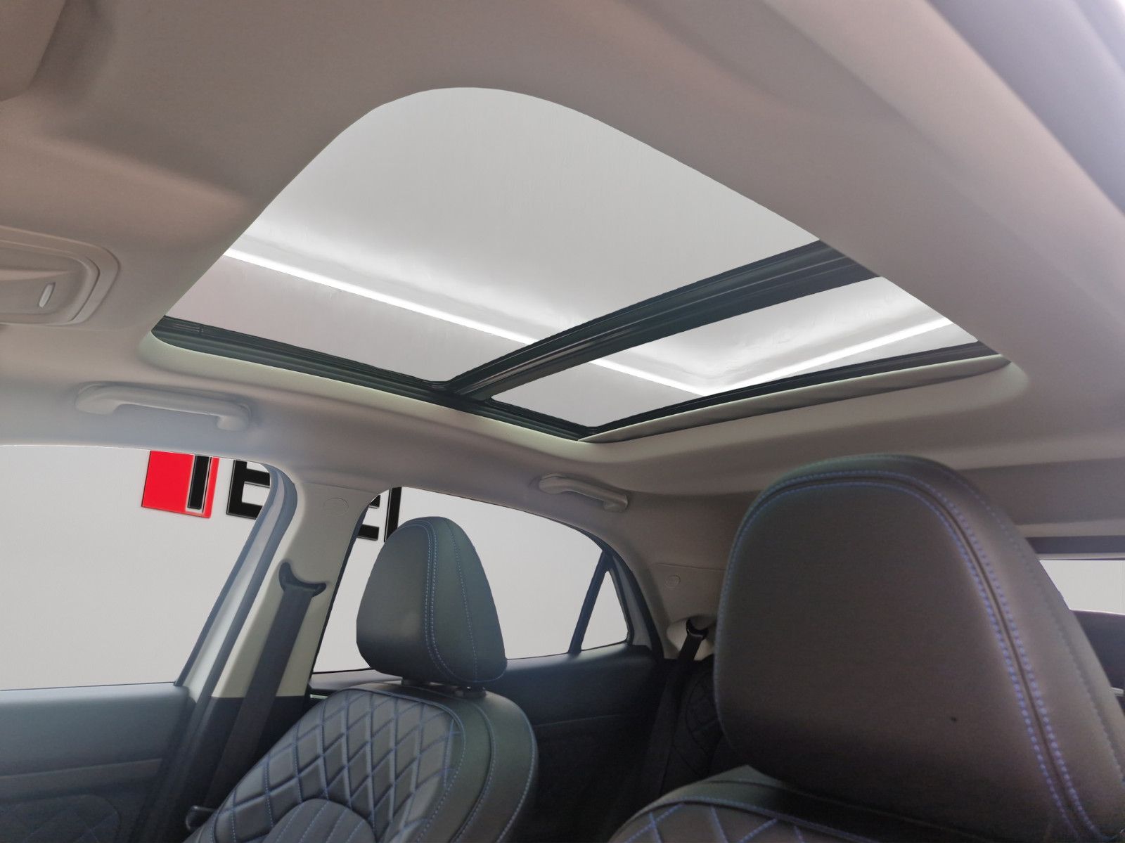Fahrzeugabbildung GWM ORA 03 - 63kWh 400 PRO+