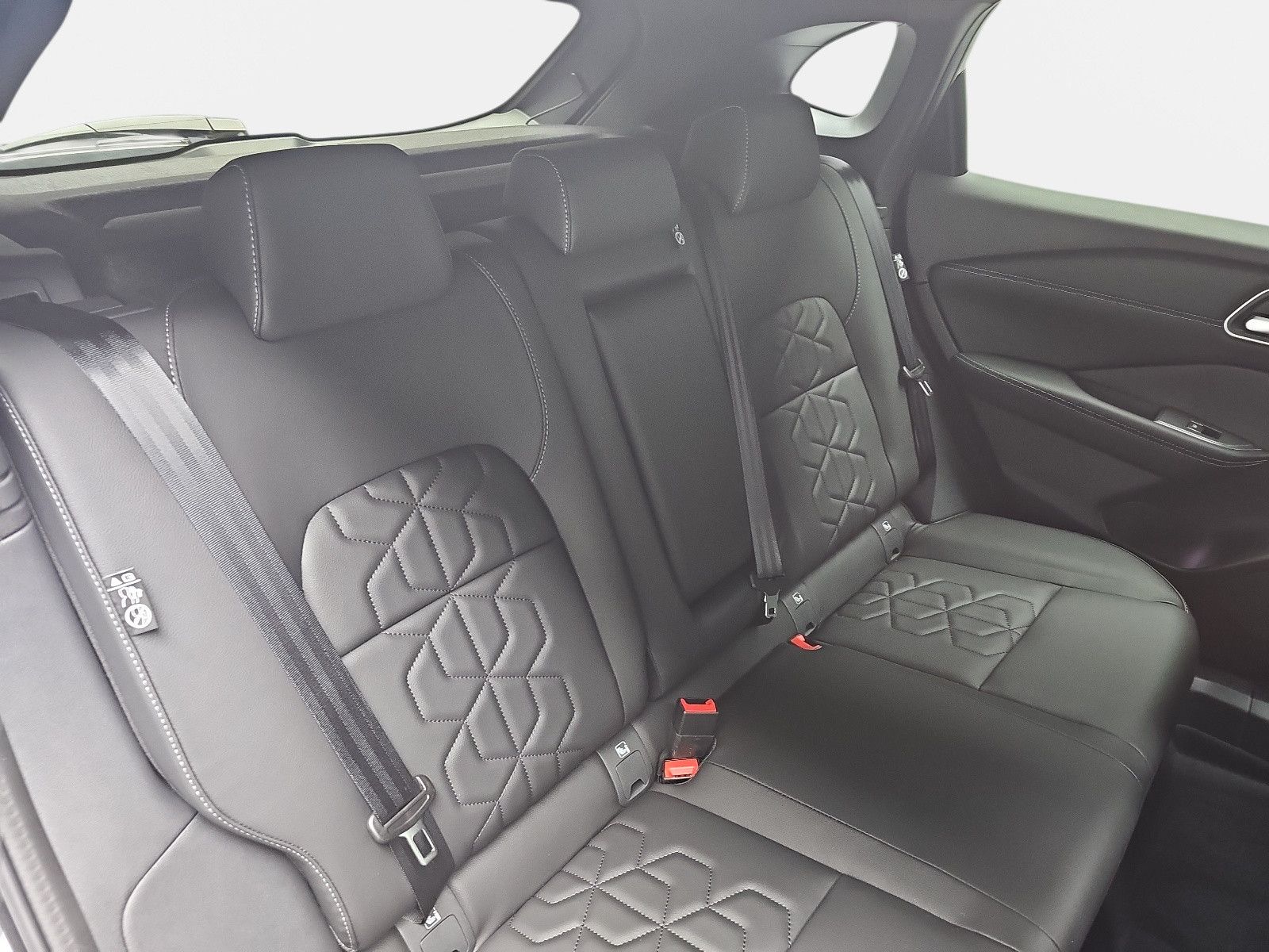 Fahrzeugabbildung Nissan QASHQAI 1.5 VC-T E-Power TEKNA