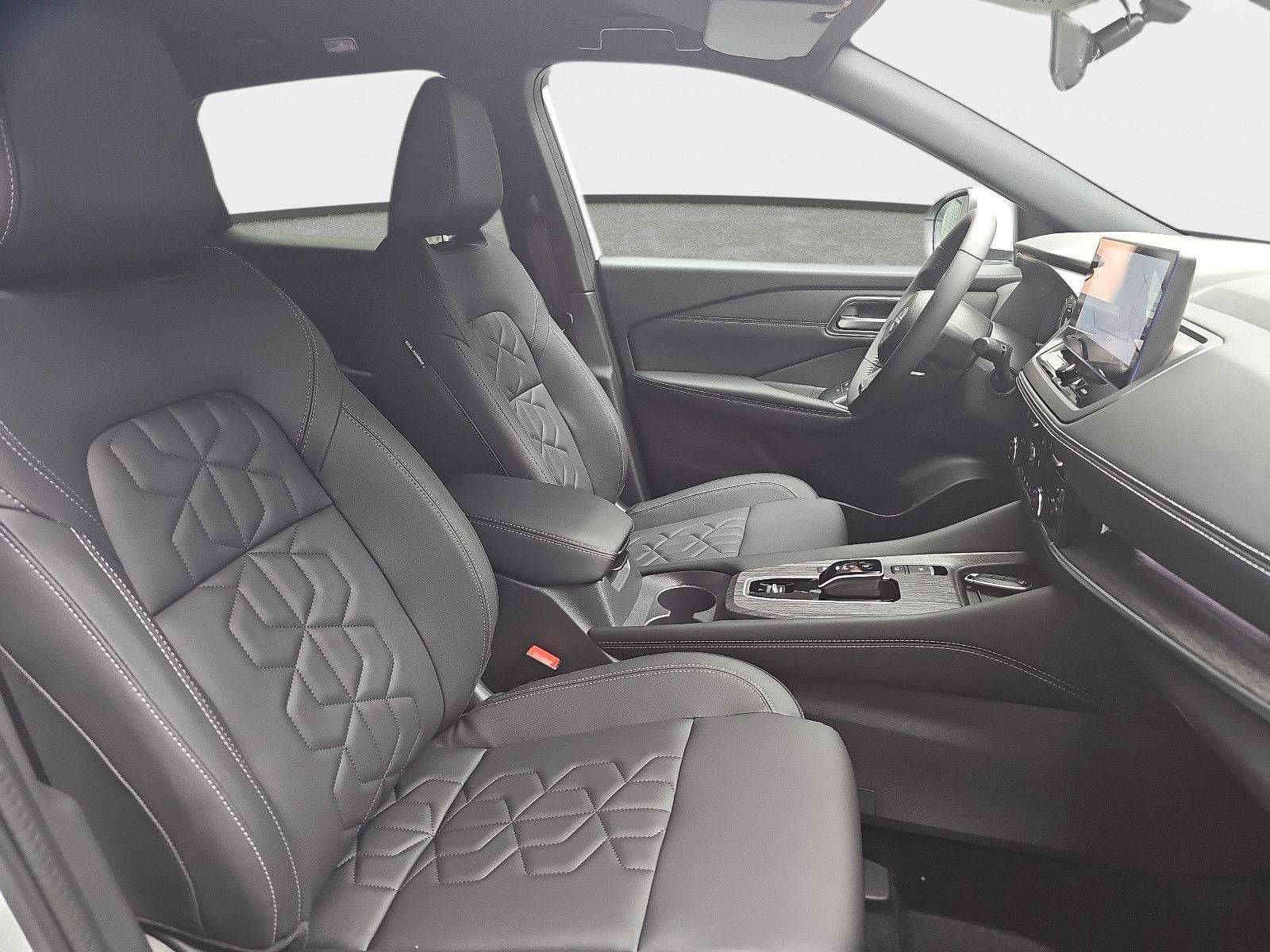 Fahrzeugabbildung Nissan QASHQAI 1.5 VC-T E-Power TEKNA
